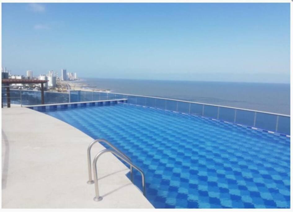 Beachfront Bliss, Your Ocean Escape