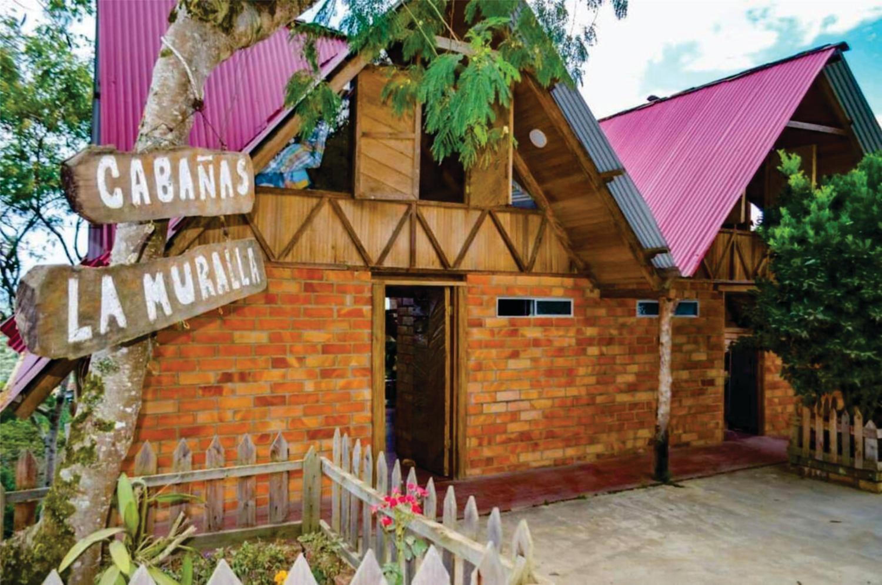Hotel Cabañas La Muralla - Image 1