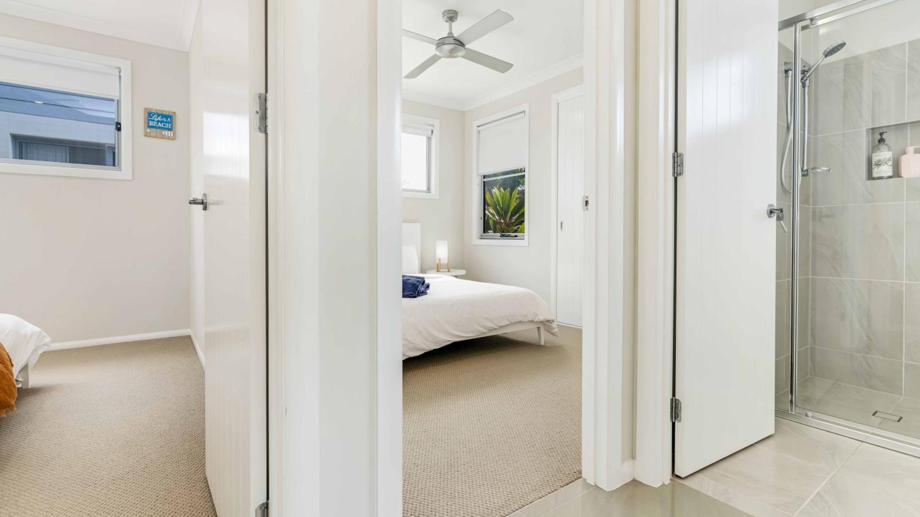 Cabarita Reef House - Pool, Lake, Beach & AC!