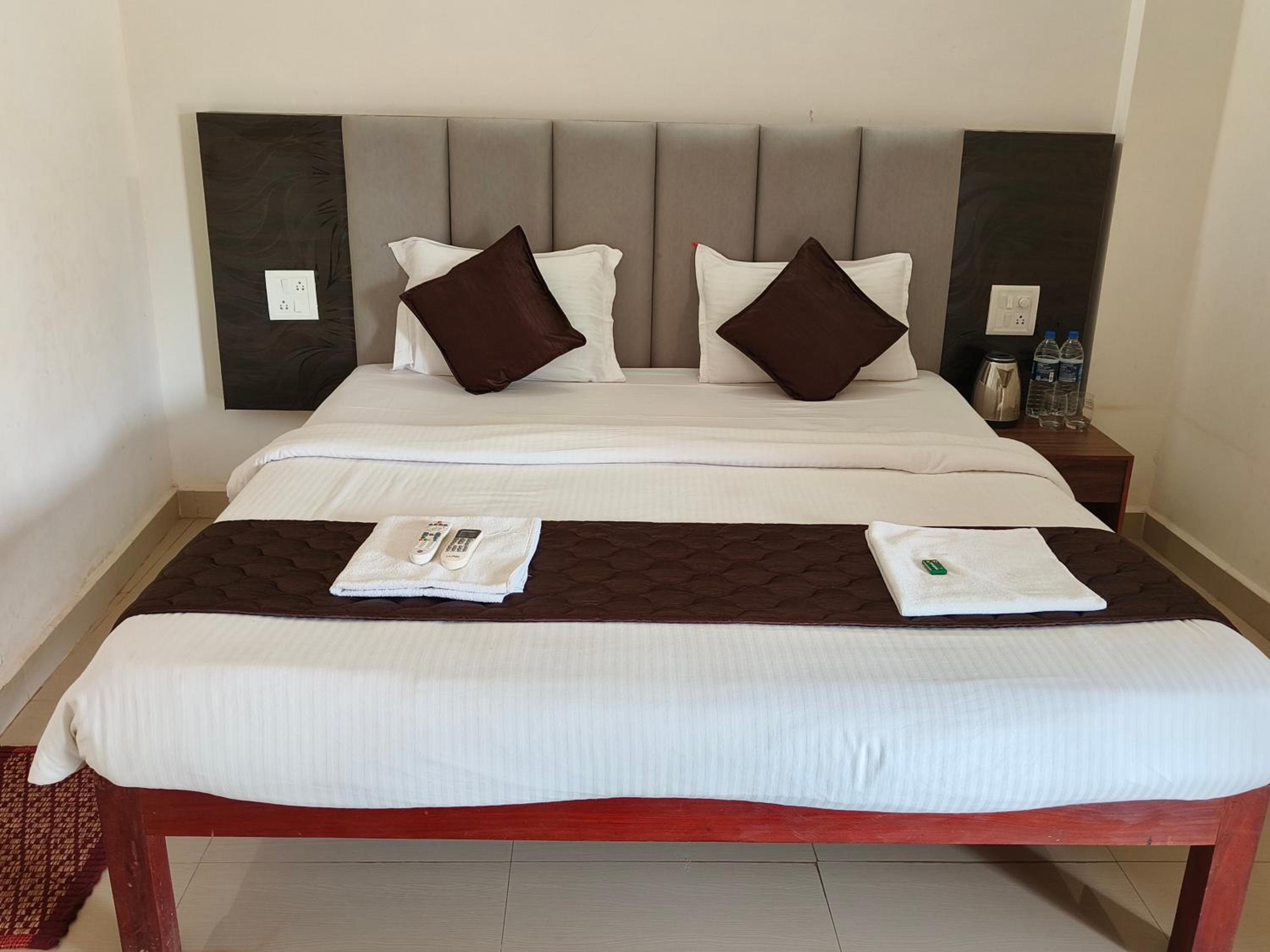 Hotel Baga inn view 3
