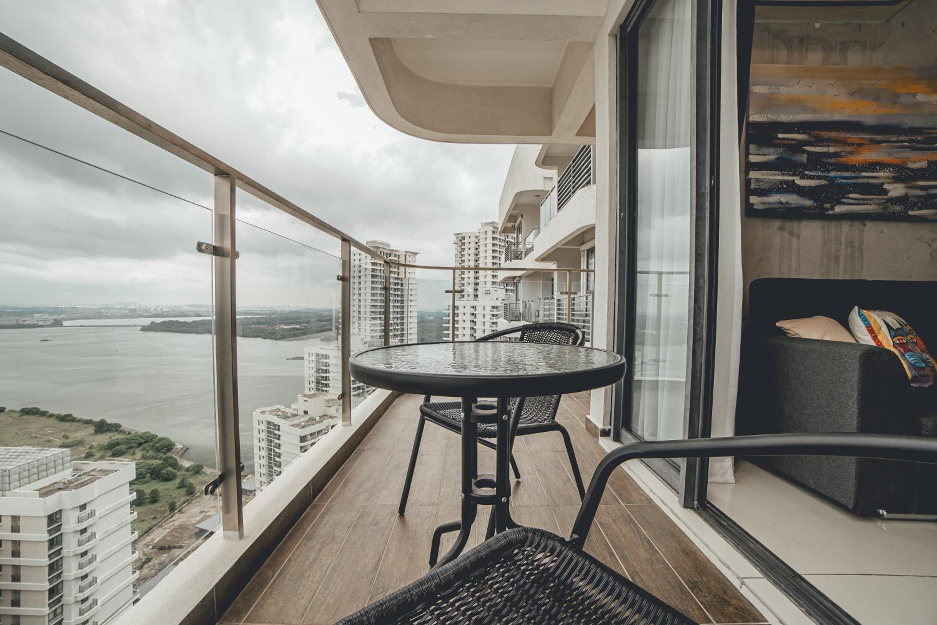 Danga Bay SeaView 3BR BigBalcony by Our Stay