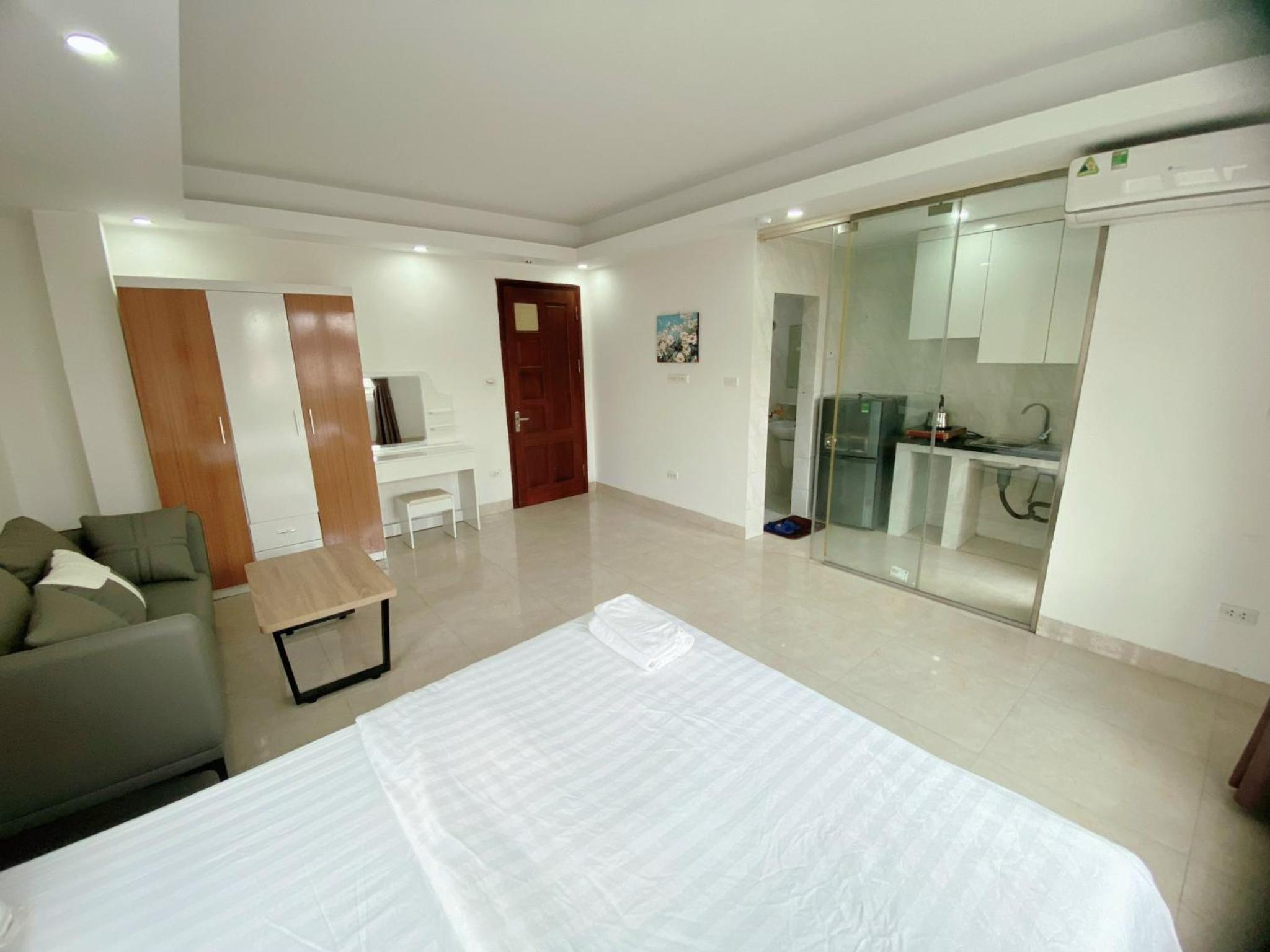 Era Apartment Xa Dan