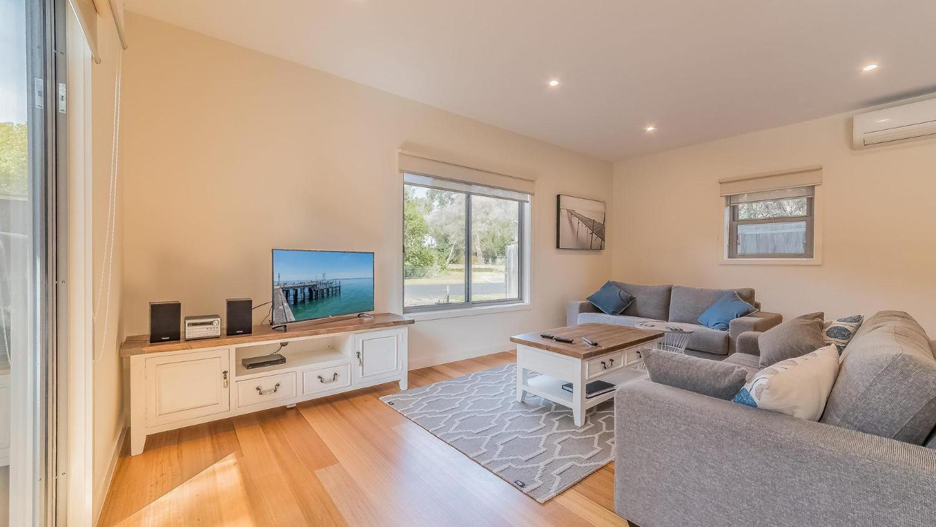 1-6 Broughton Avenue, Cowes