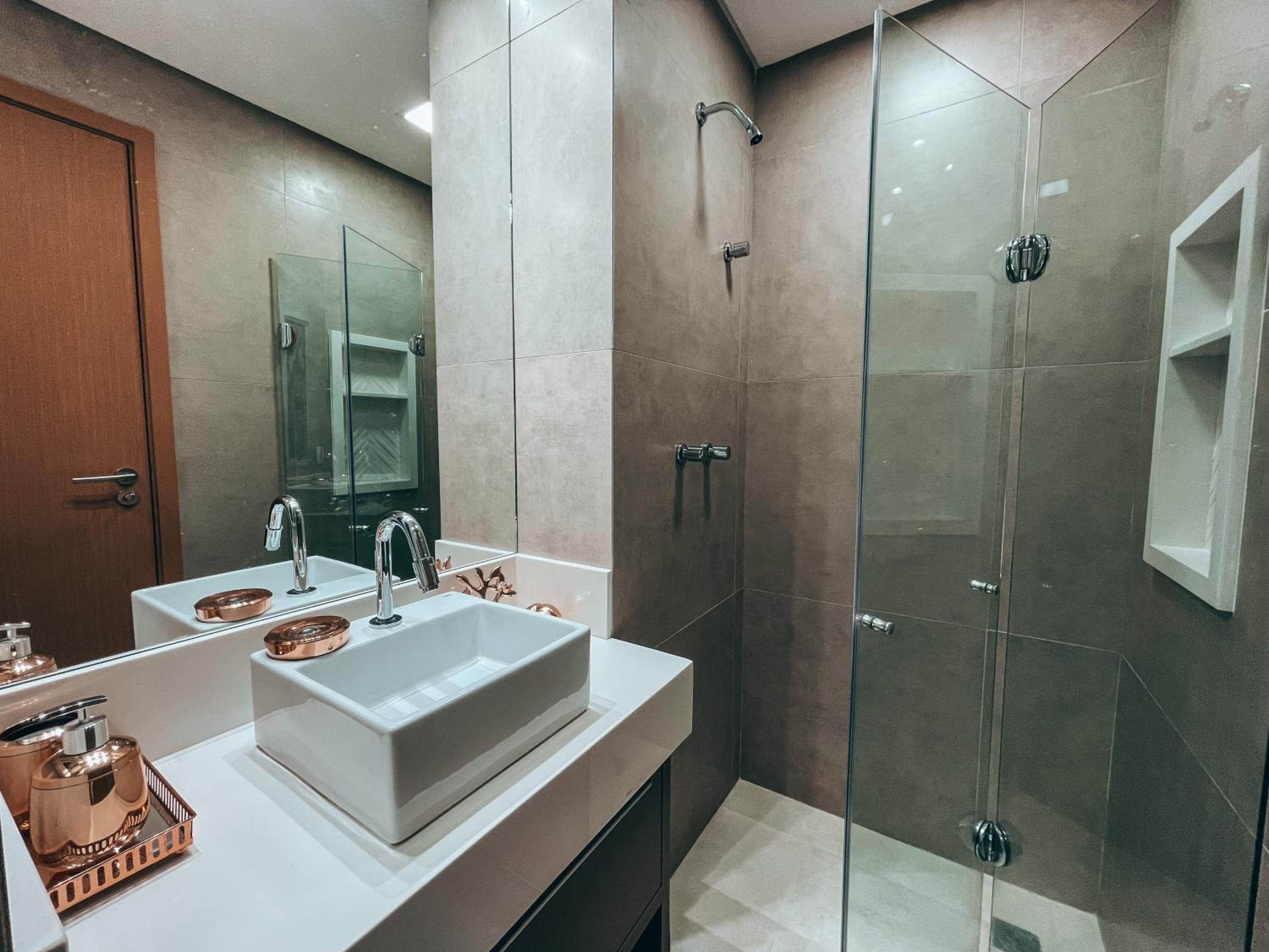 Apartamento com Piscina na Cobertura e Vista Panoramica do Mar da PRAIA GRANDE