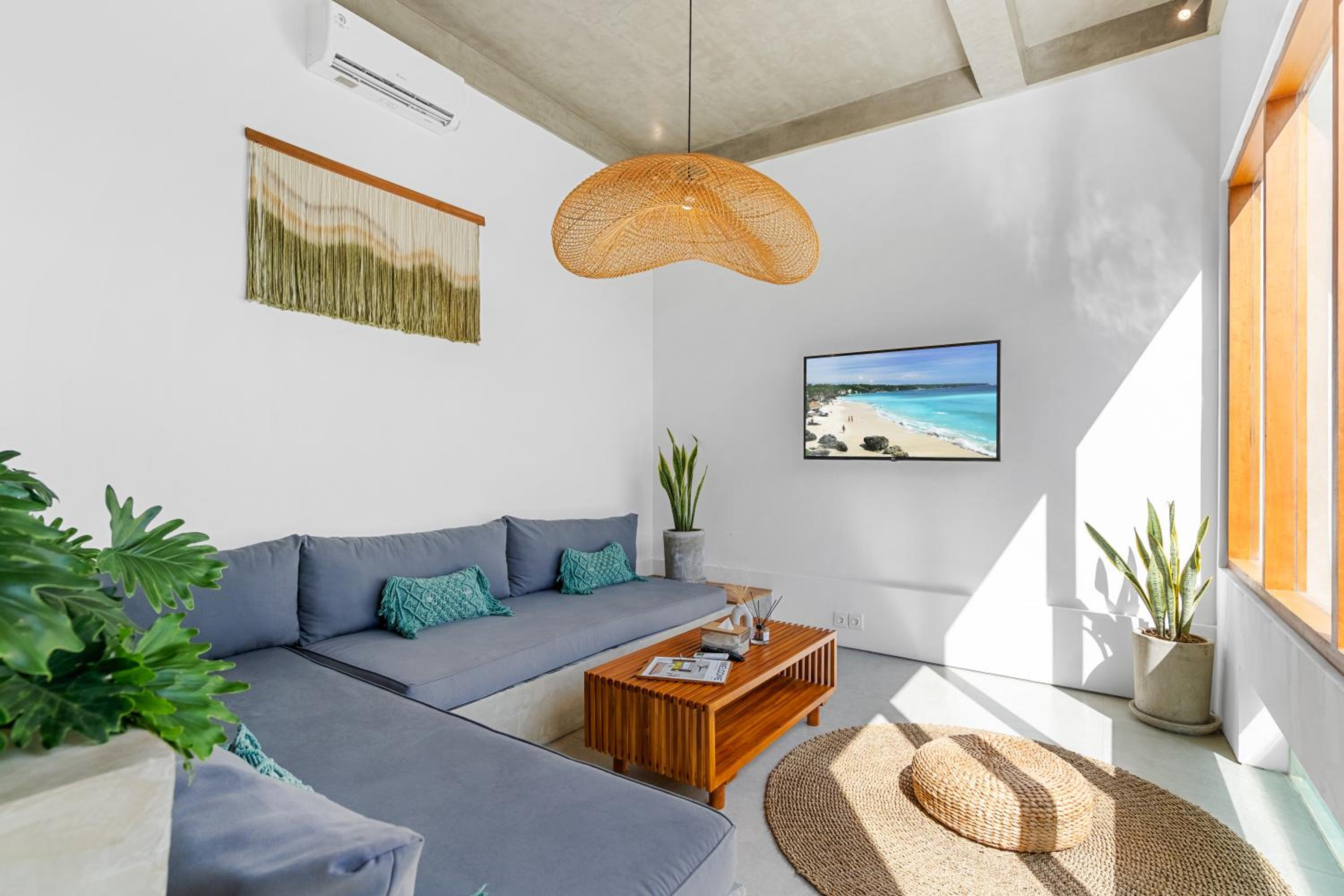 Octo 7 Villa by Betterplace — lounge