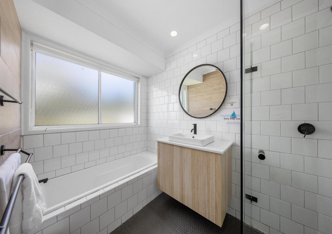 Harkham House - Stunning Property!