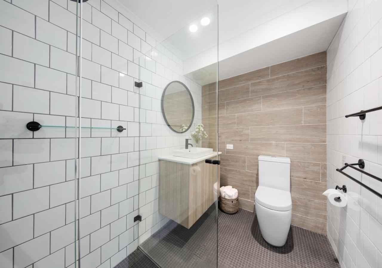 Harkham House - Stunning Property!