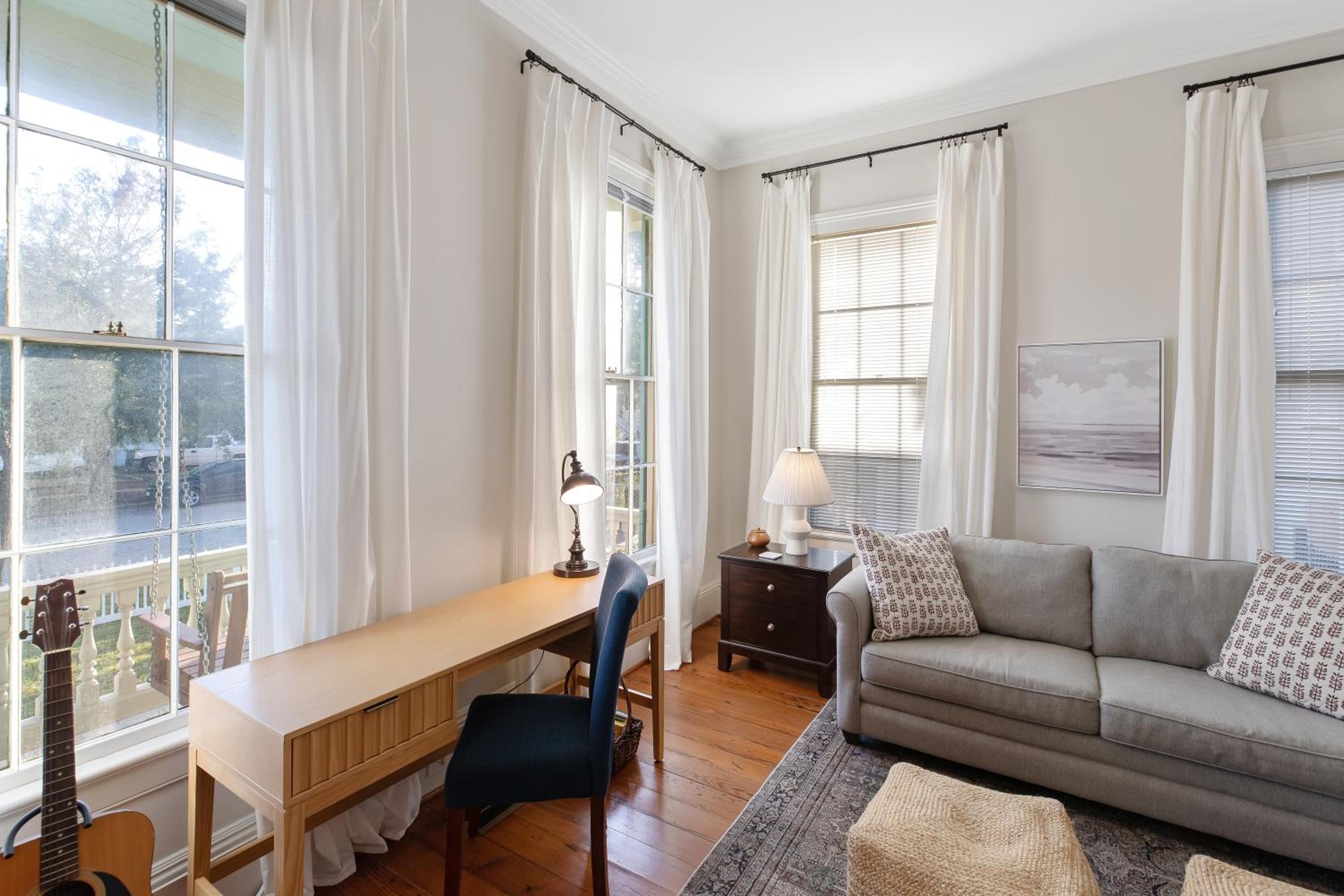 Historic 1871 Coastal Breeze with Heated Pool - Restoring Galveston