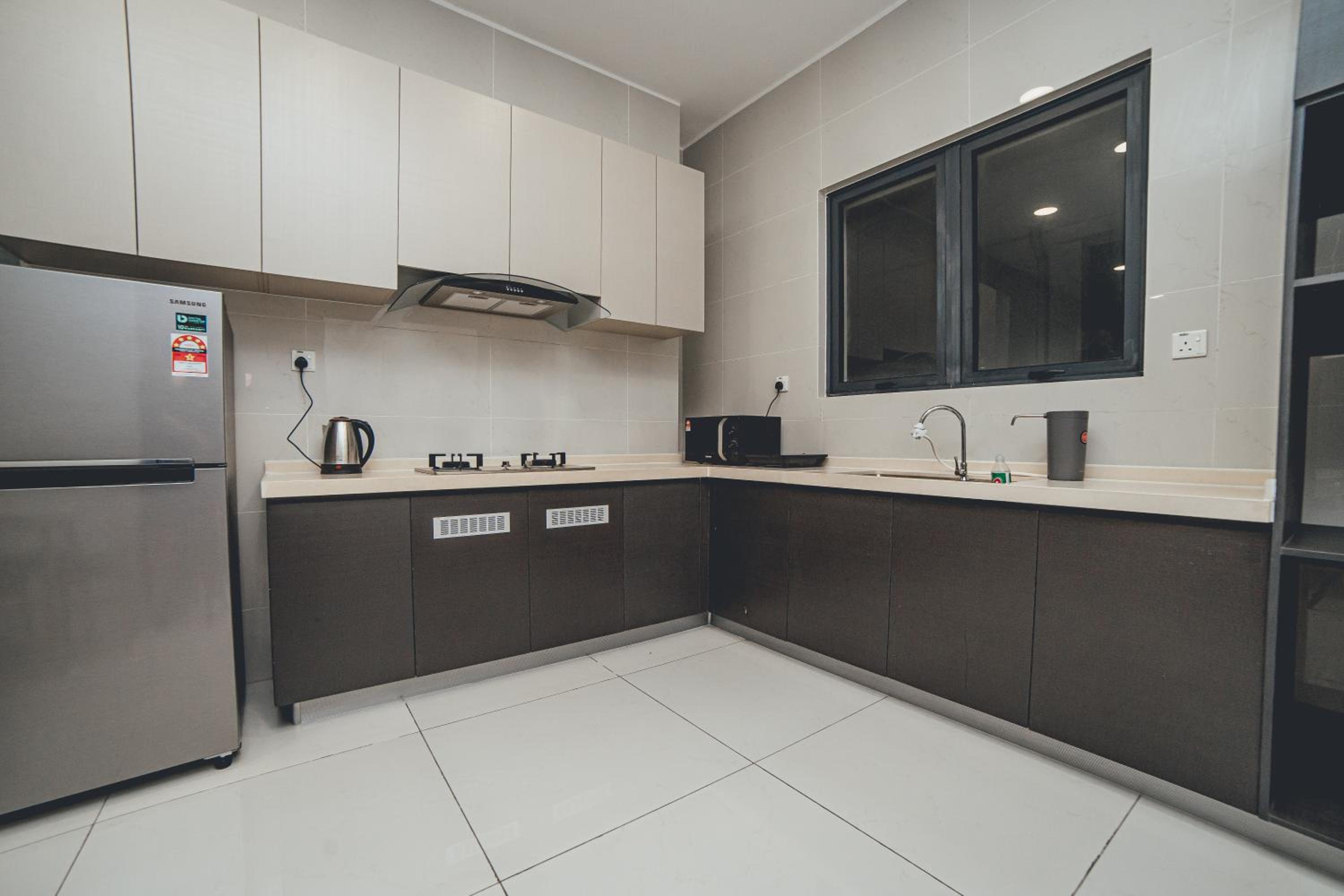 Amberside Comfy Stay 3BR in Danga Bay by Our Stay