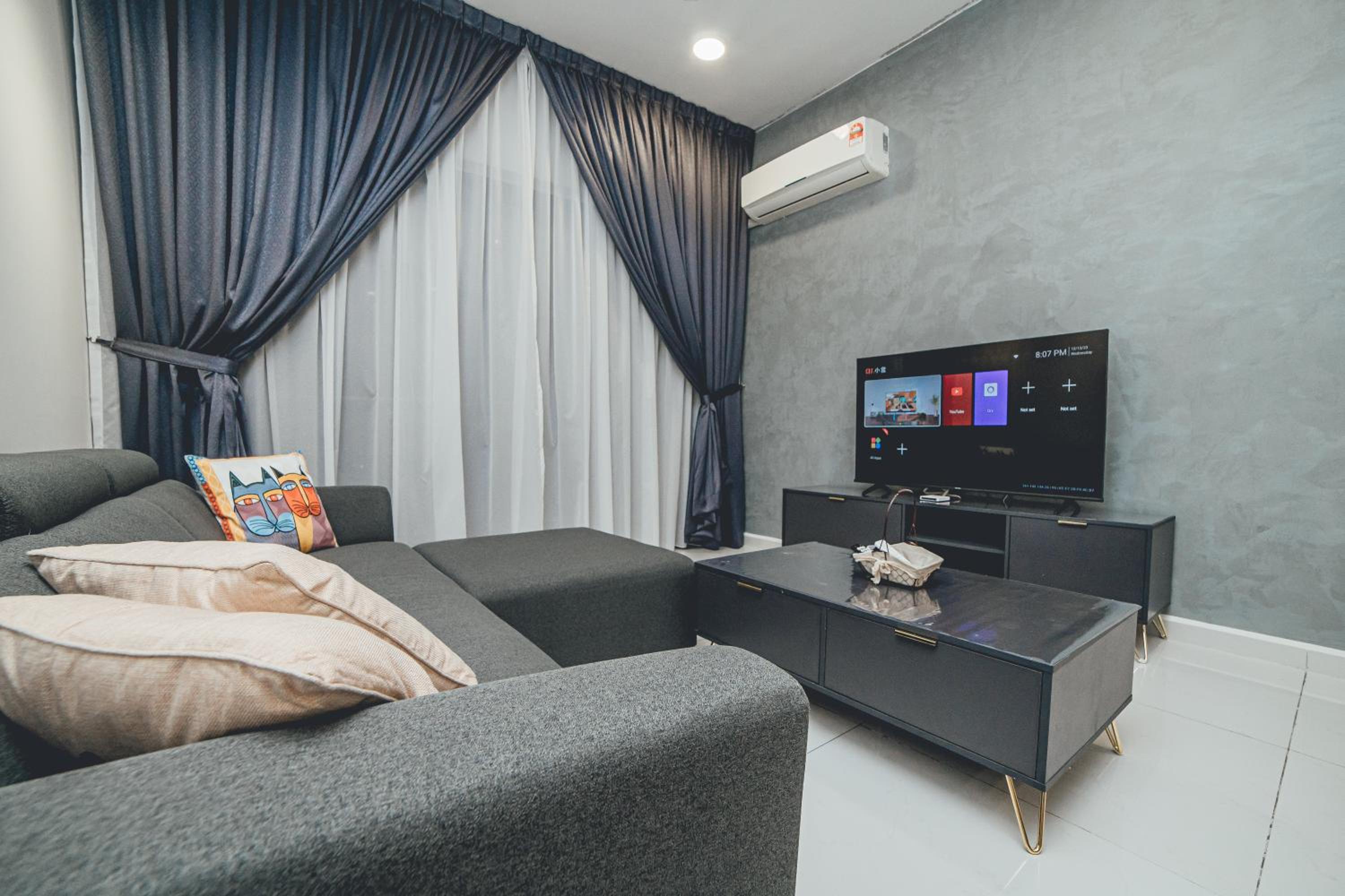 Amberside Comfy Stay 3BR in Danga Bay by Our Stay