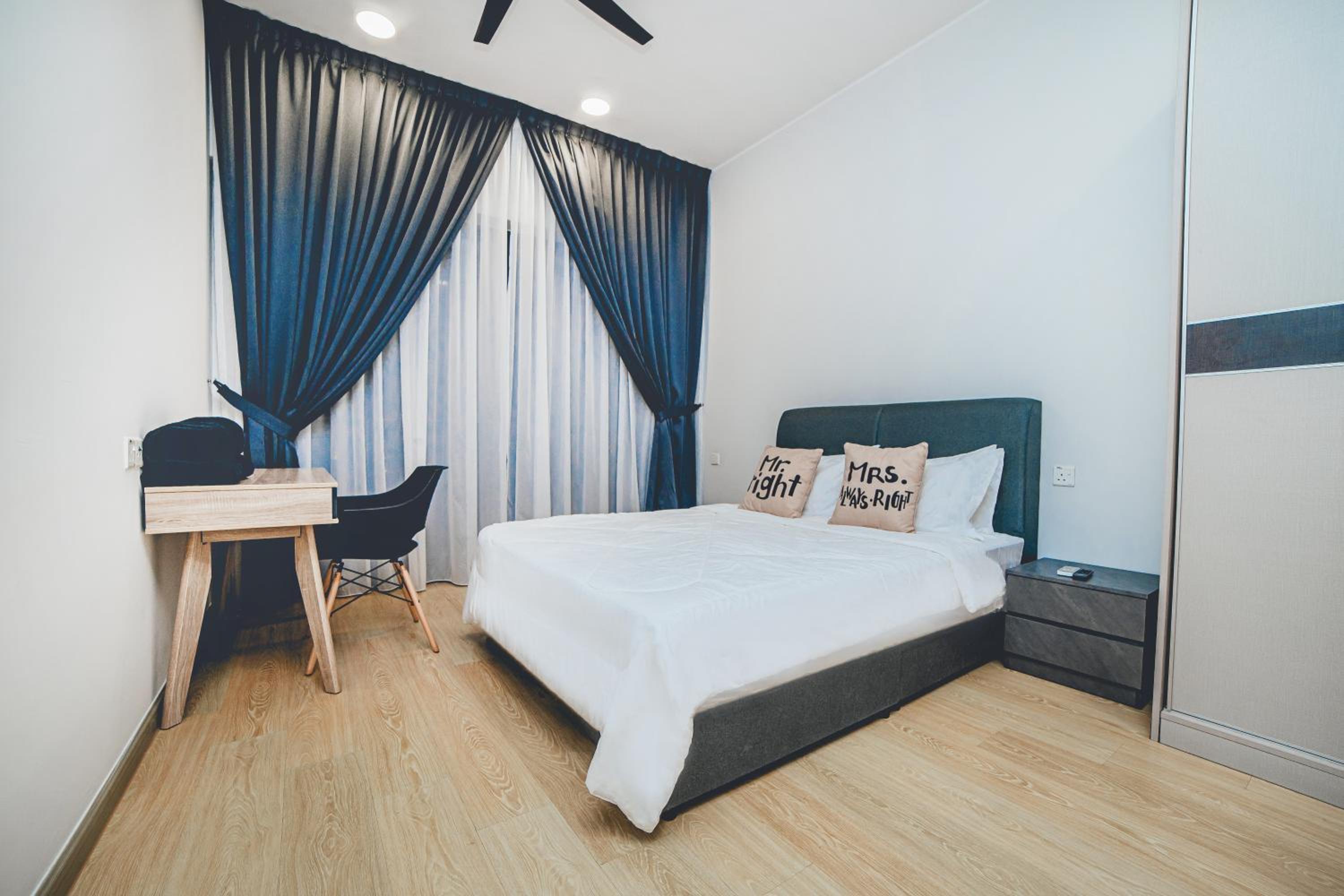 Amberside Comfy Stay 3BR in Danga Bay by Our Stay