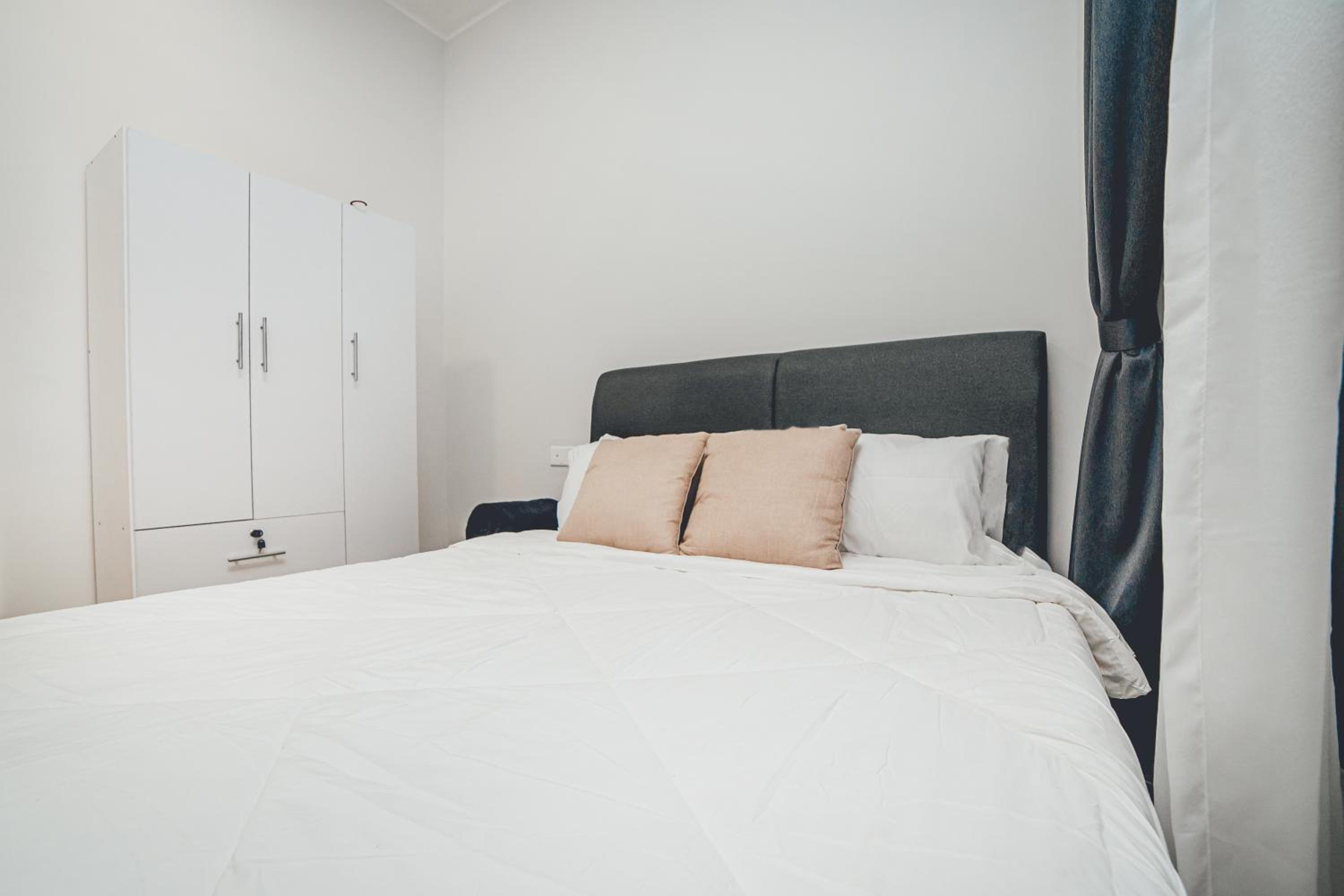 Amberside Comfy Stay 3BR in Danga Bay by Our Stay