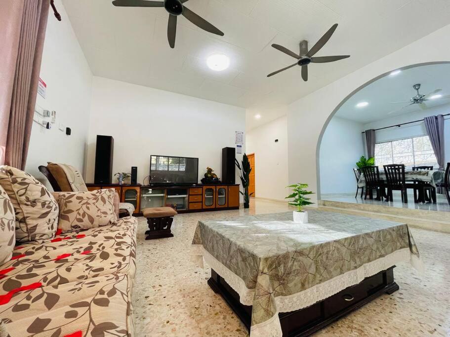 GreenPine Kota Tinggi Homestay