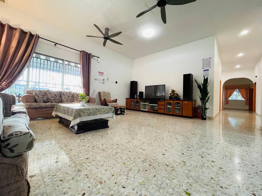 GreenPine Kota Tinggi Homestay