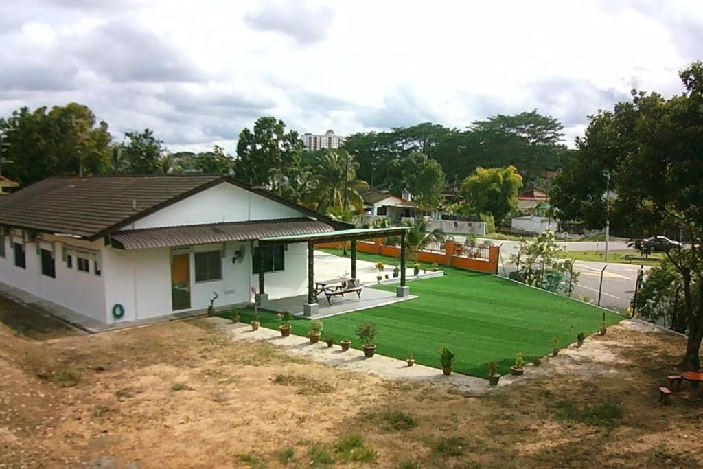 GreenPine Kota Tinggi Homestay