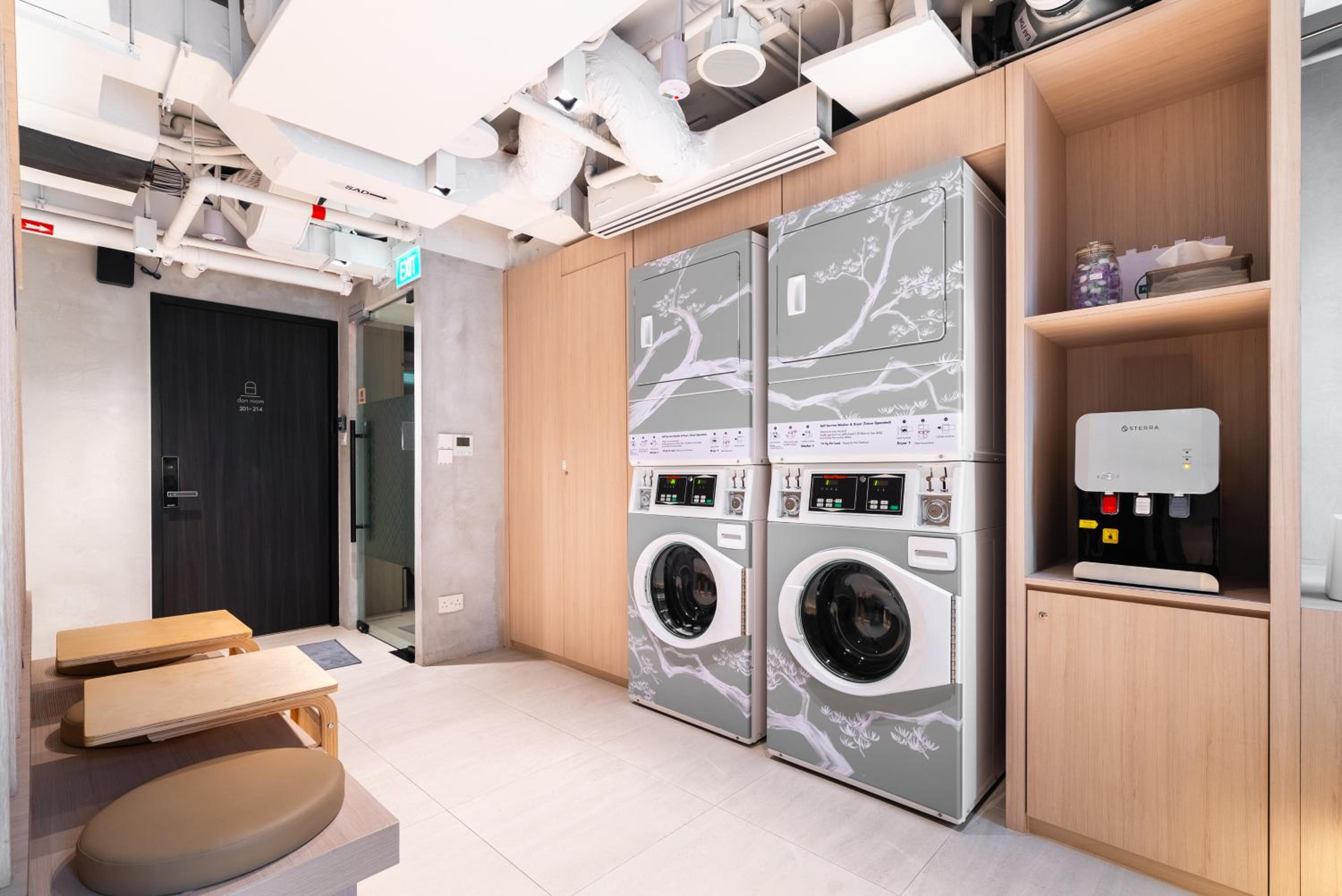 Jyu Capsule Hotel