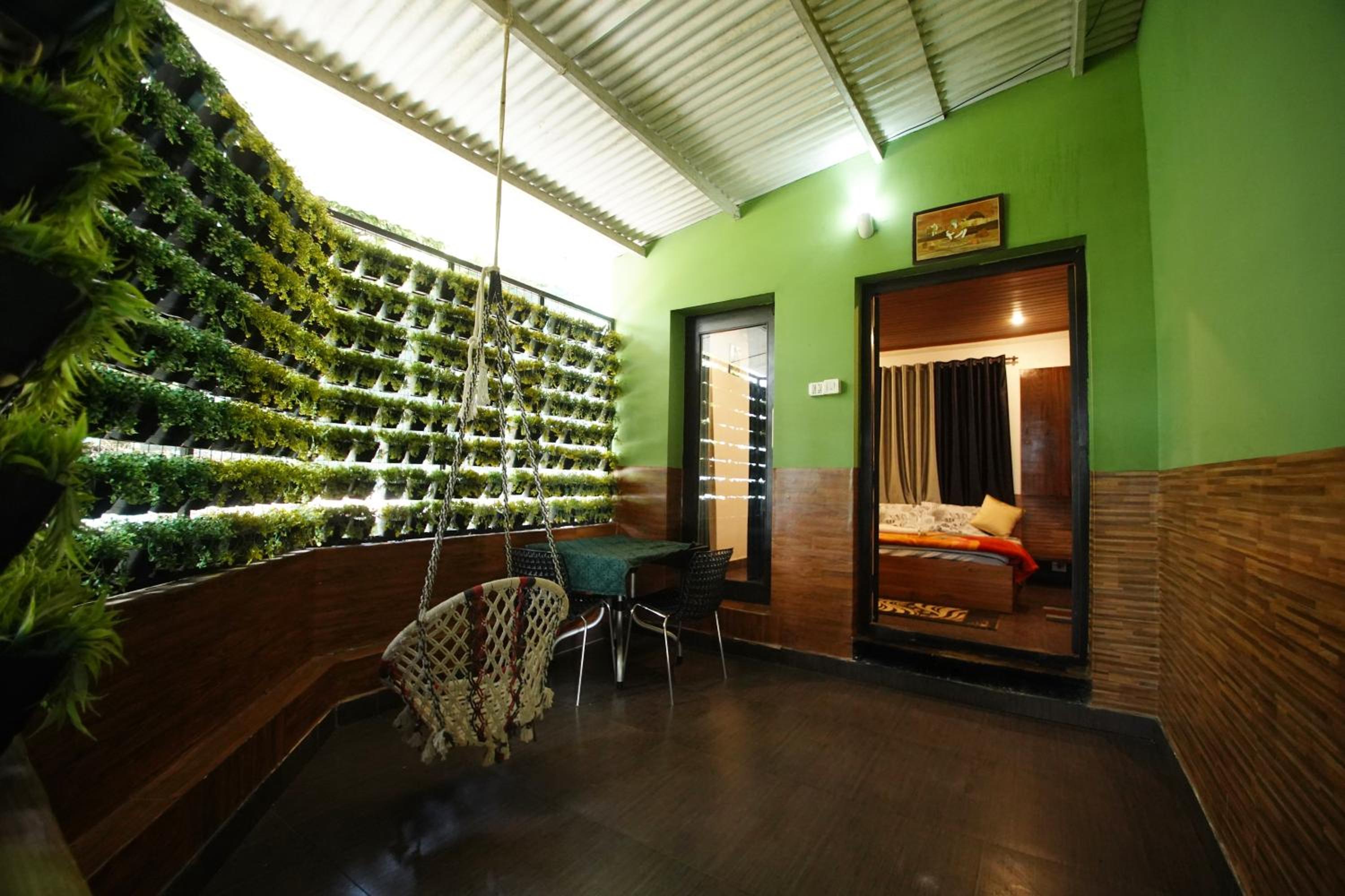 The Green Casa By Green leaves -Families Only