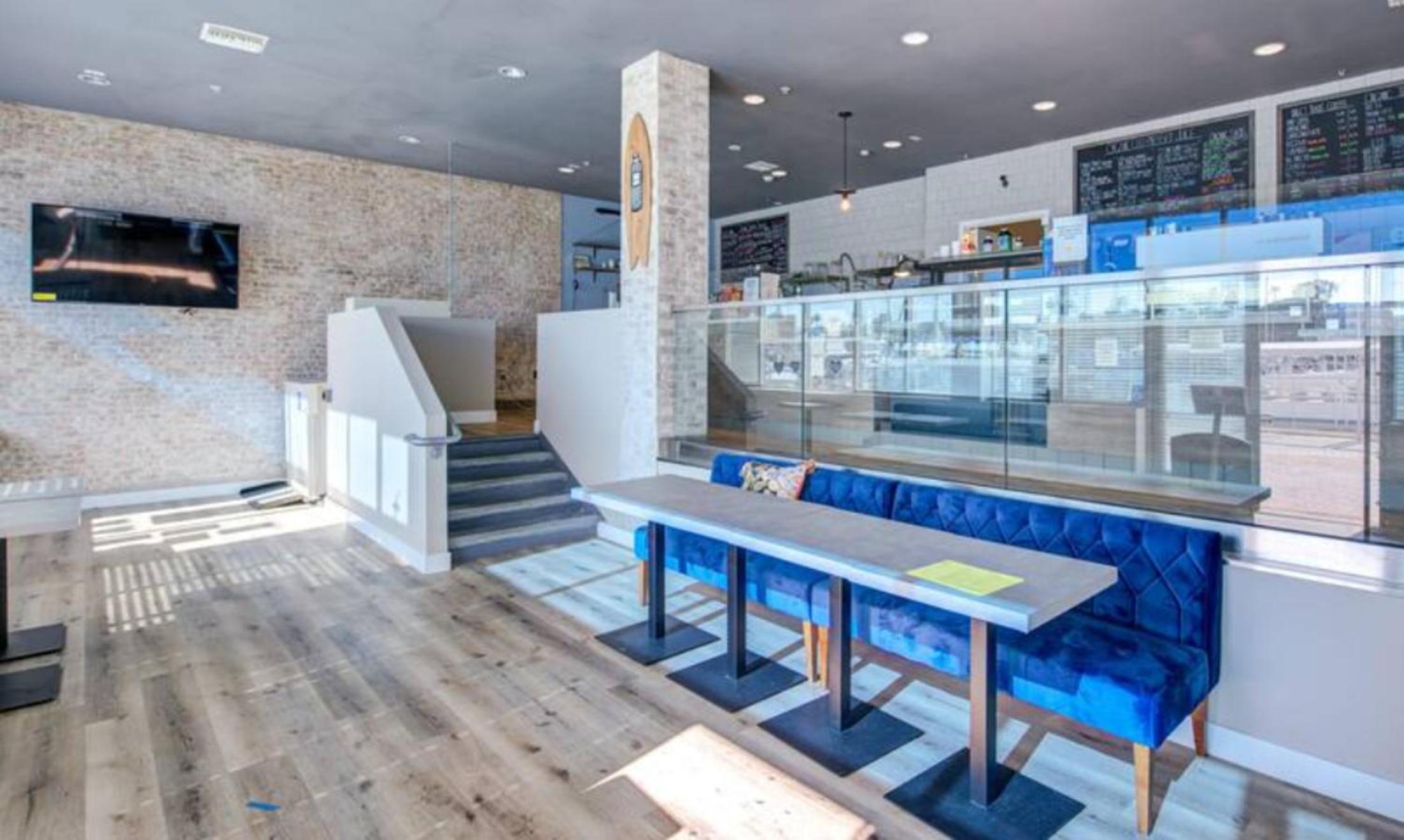 Blue Water Views Penthouse In Marina Del Rey