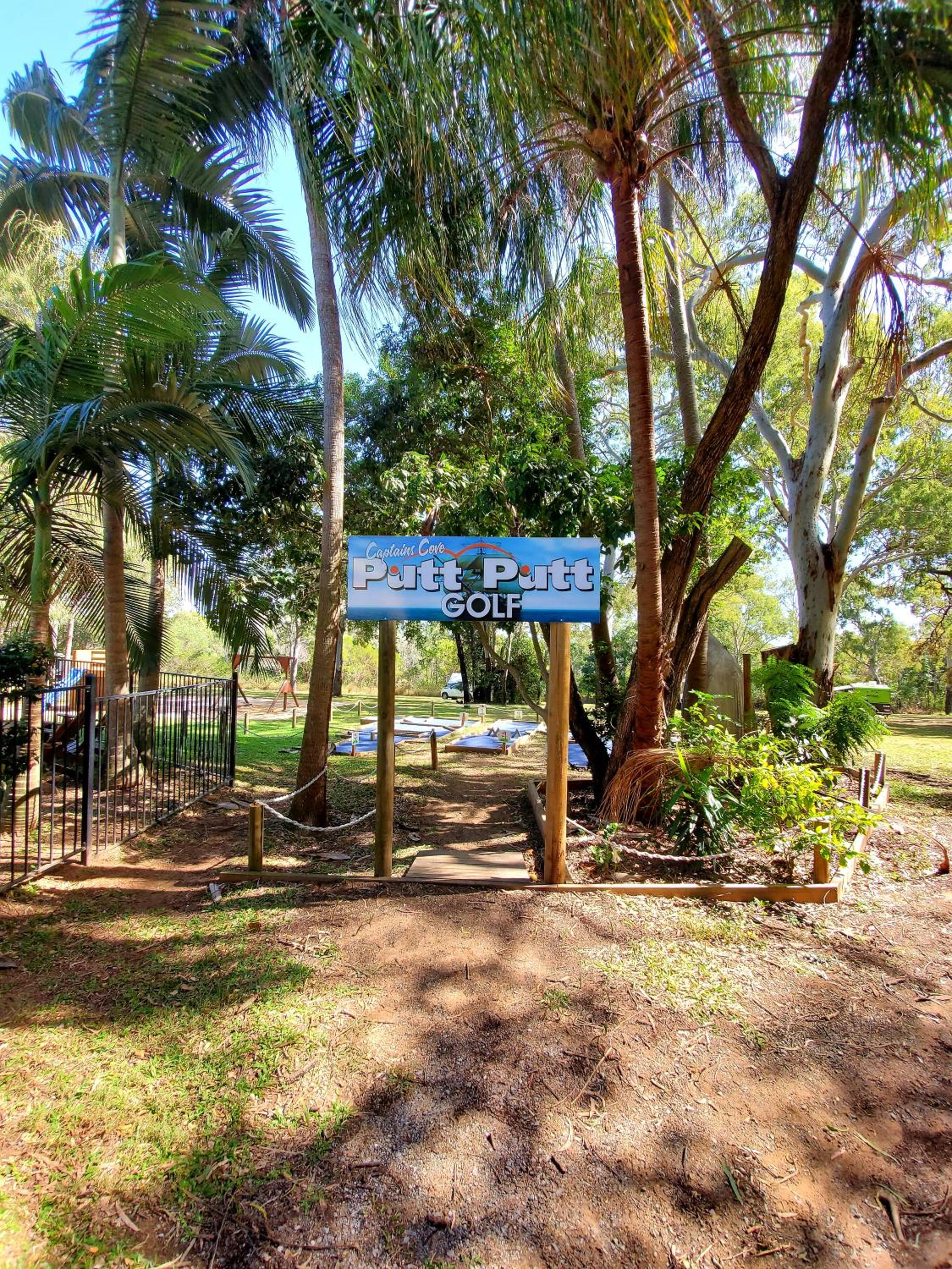1770 Holiday Village