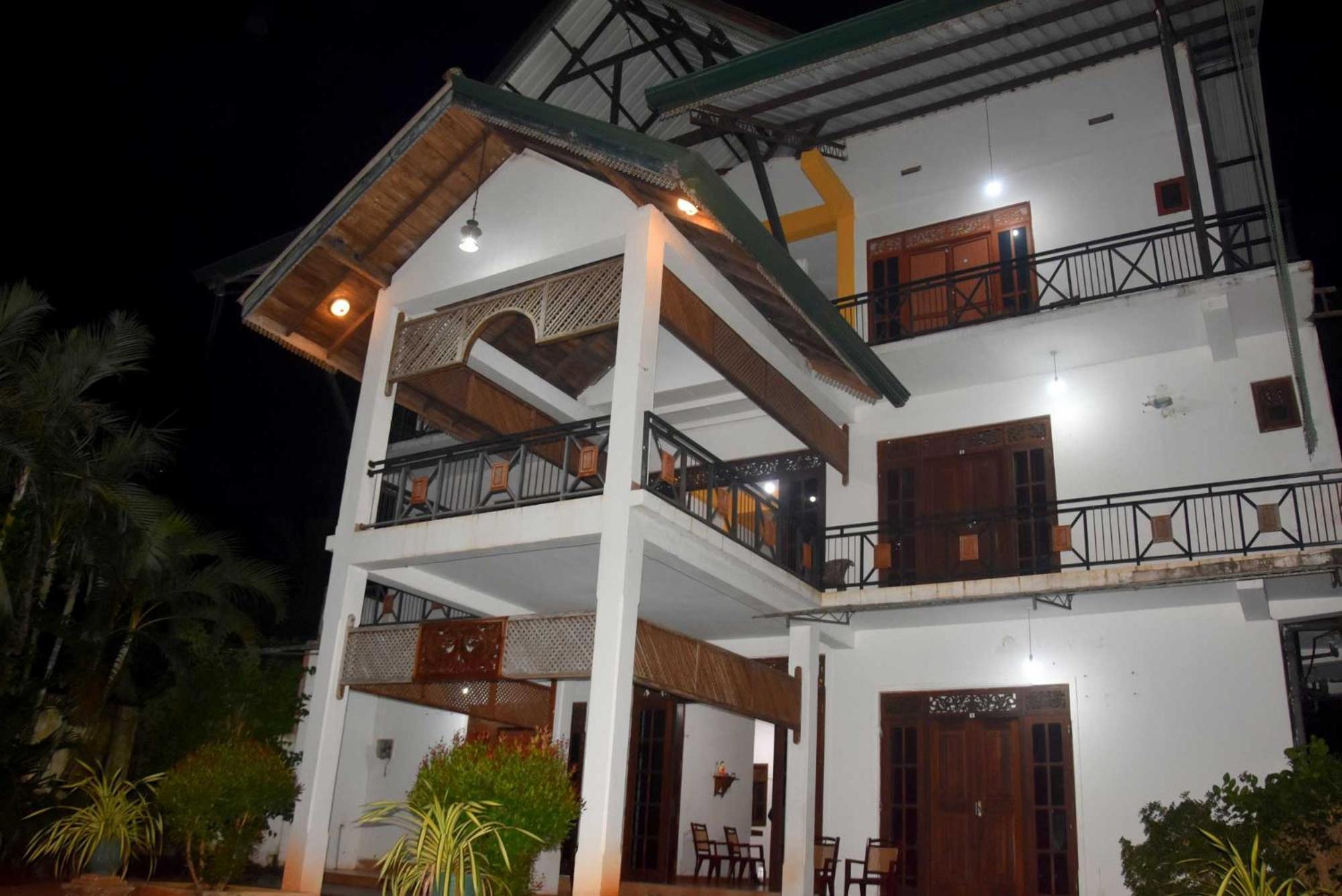 Queen Inn Anuradhapura view 4