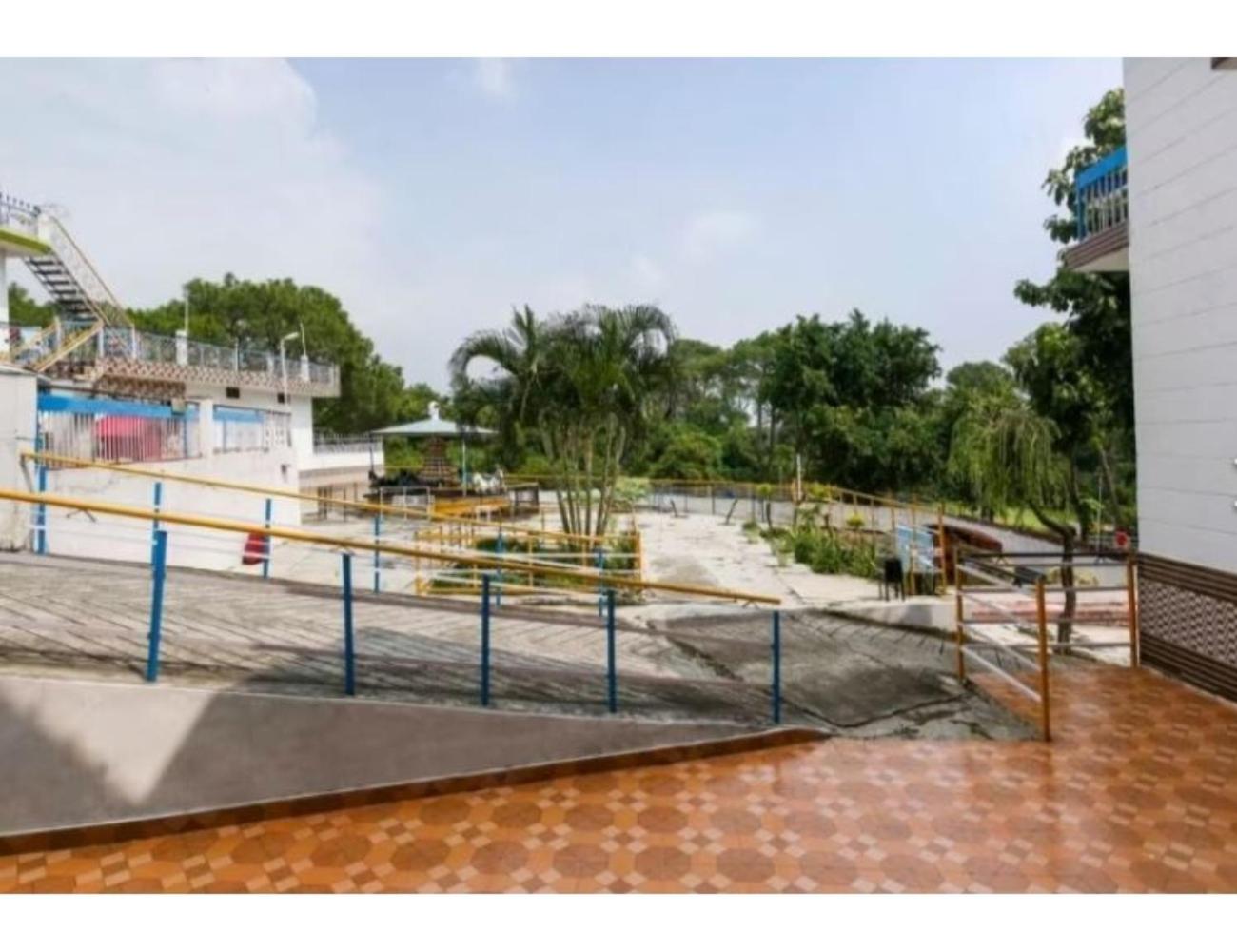 Hotel Kailash Parvat, Chintpurni, HP view 5