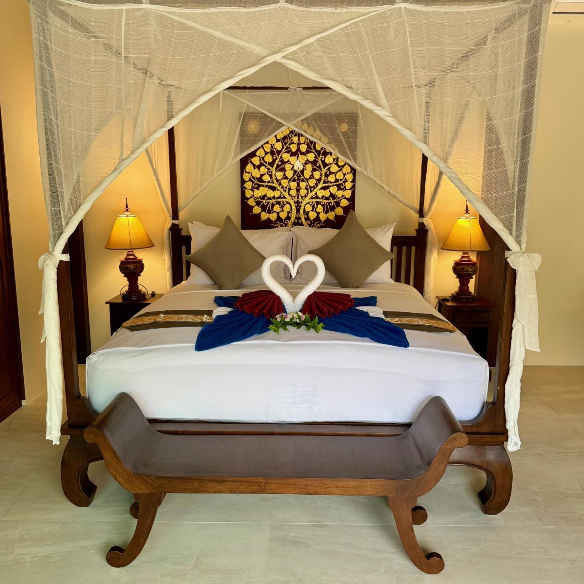 Koh Jum Beach Villas 