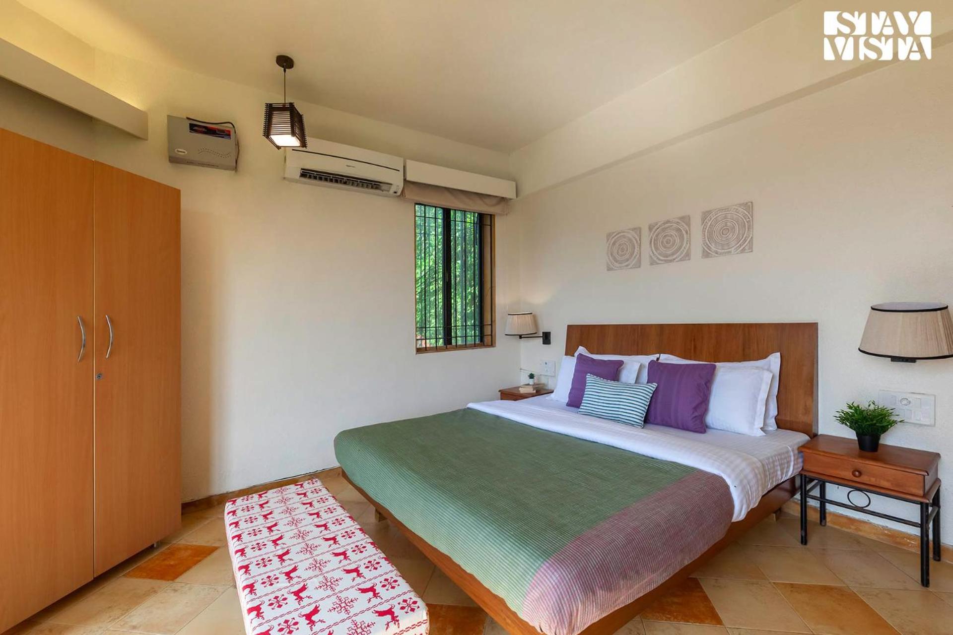 StayVista's Waterway Retreat - Lakeside Oasis with Infinity Pool