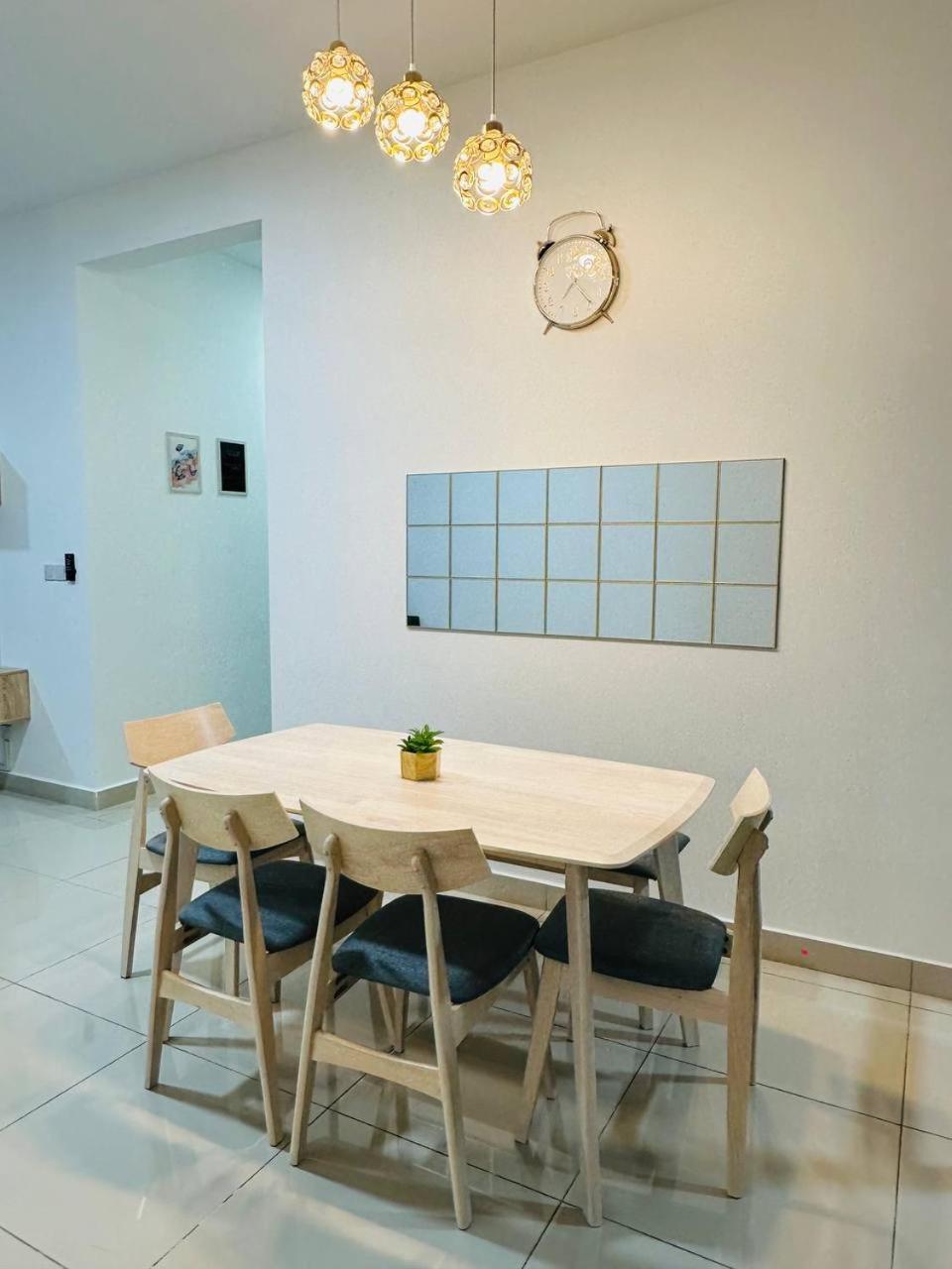 Meridin Bayvue Sea View Homestay by JP photo 3