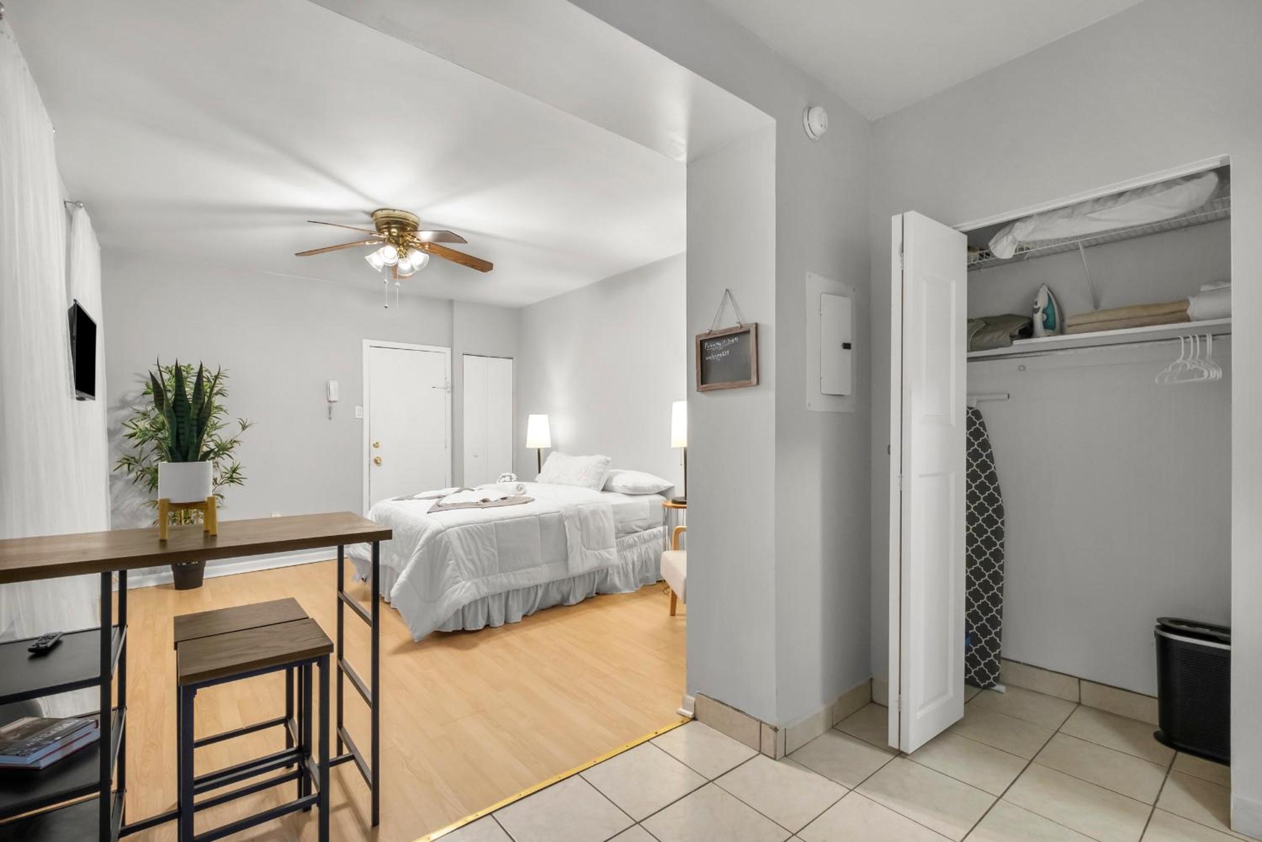 Full Private Studio W Yard