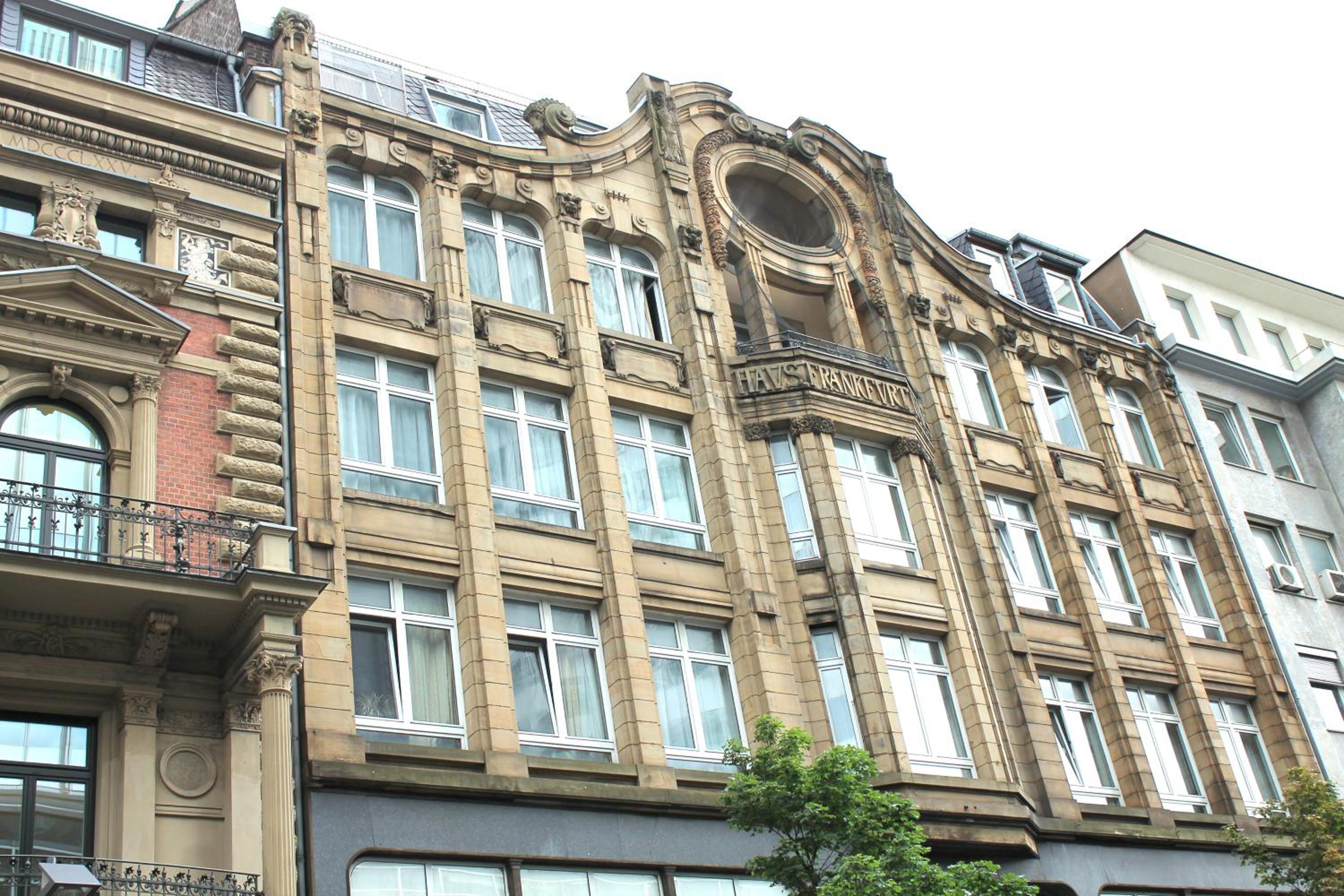 Hotel Willy Hotel Frankfurt - Image 1