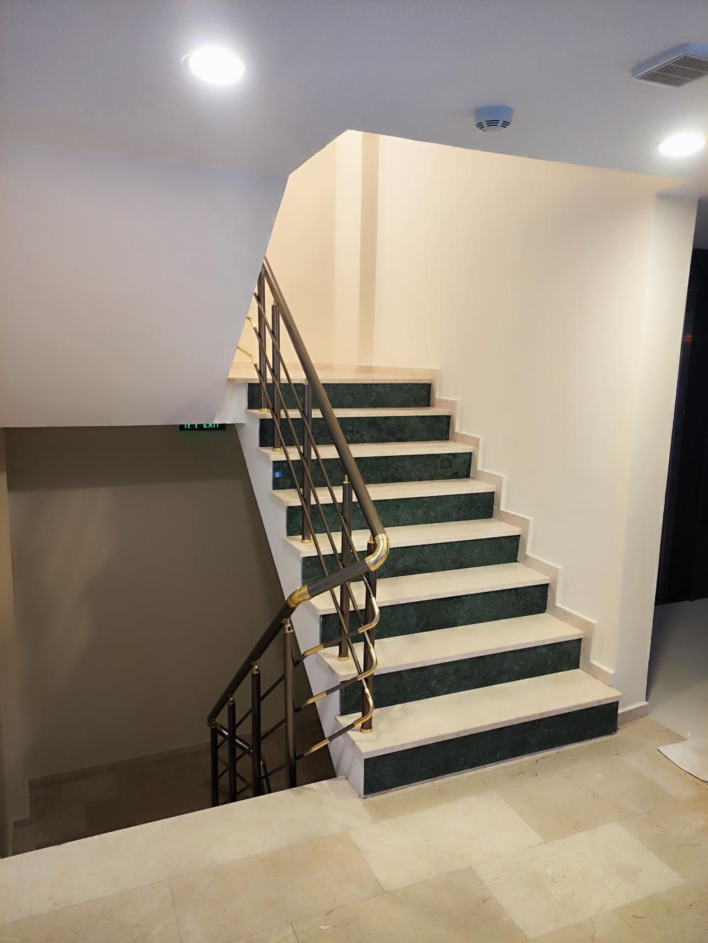 Esve İstanbul Otel - Image 8