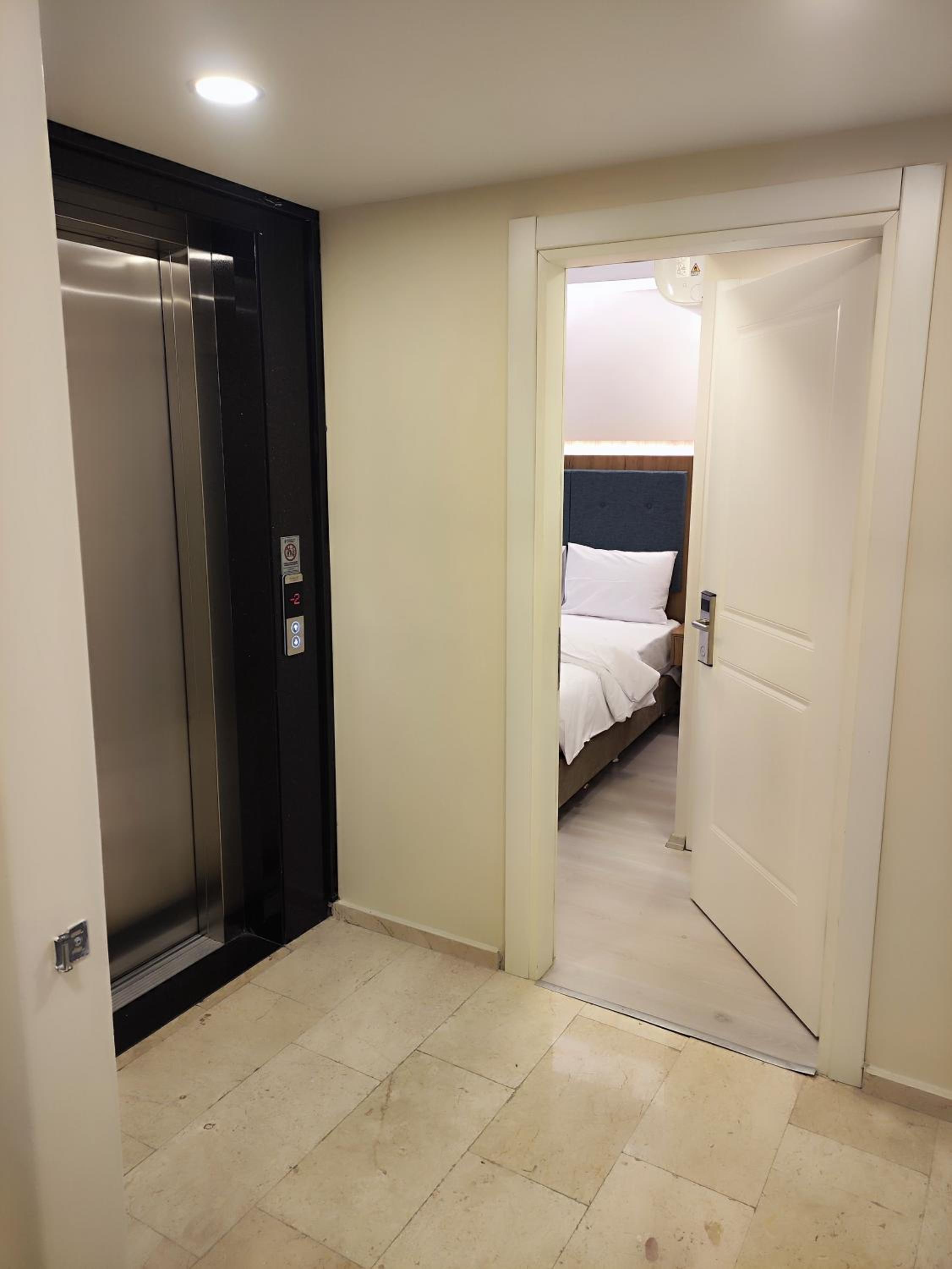Esve İstanbul Otel - Image 11