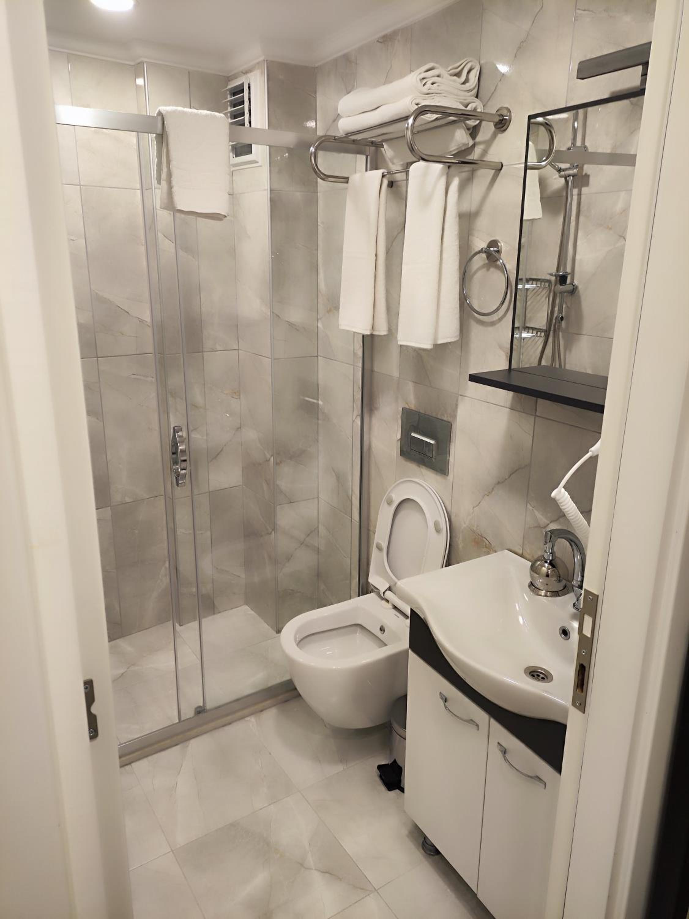 Esve İstanbul Otel - Image 27