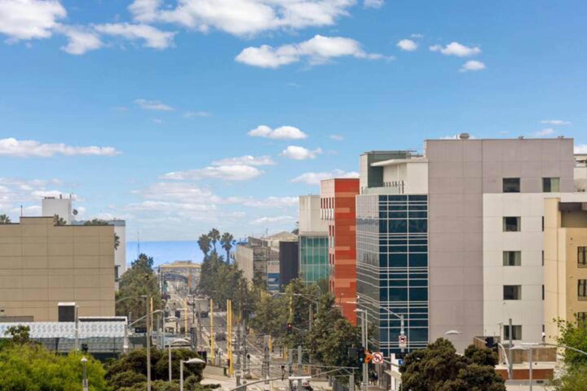 Hotel Luxurious Sm Penthouse With Panoramic Ocean Views