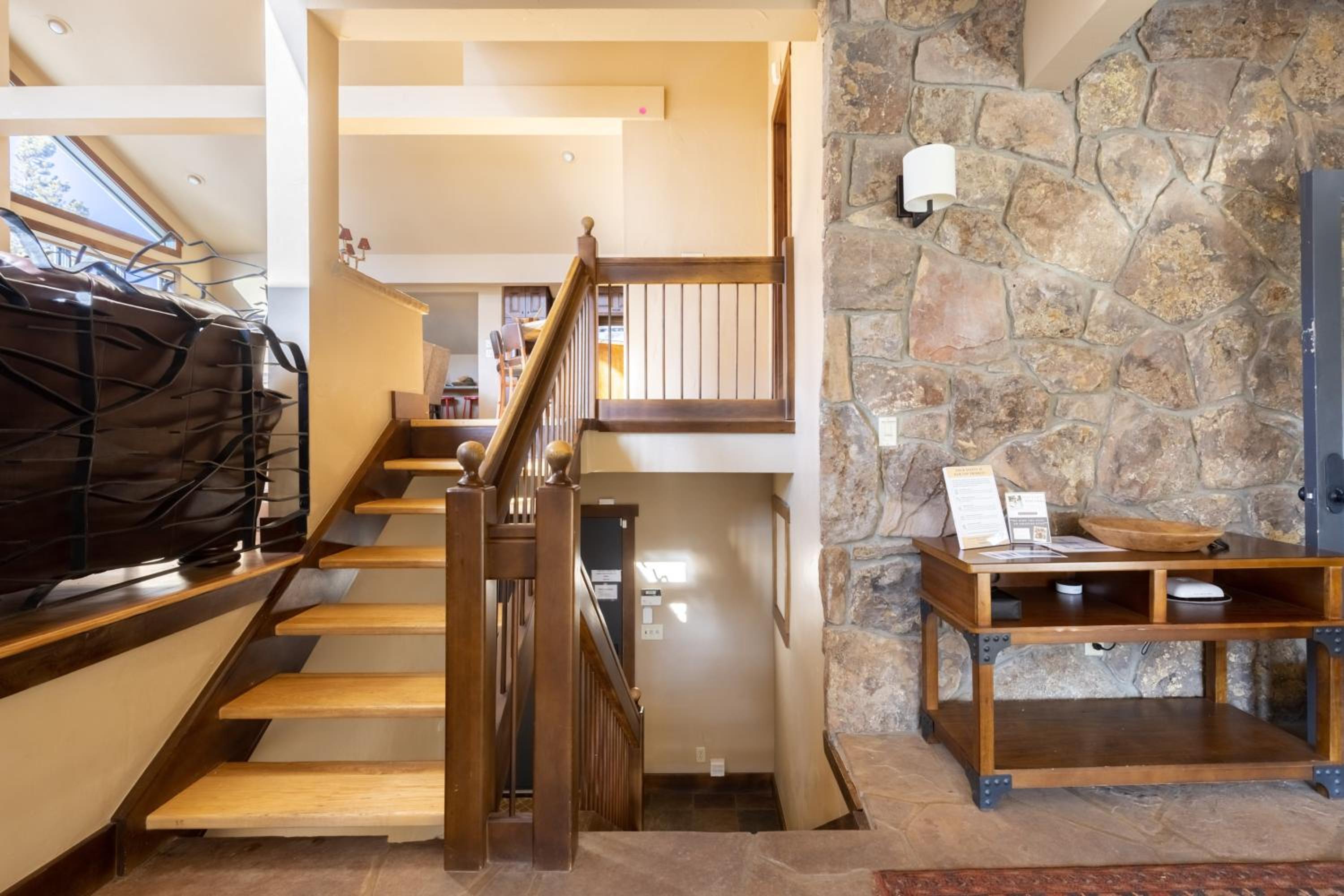 Frontier by AvantStay Incredible Mtn Views Hot Tub Gorgeous Breckenridge Home Close to Slopes