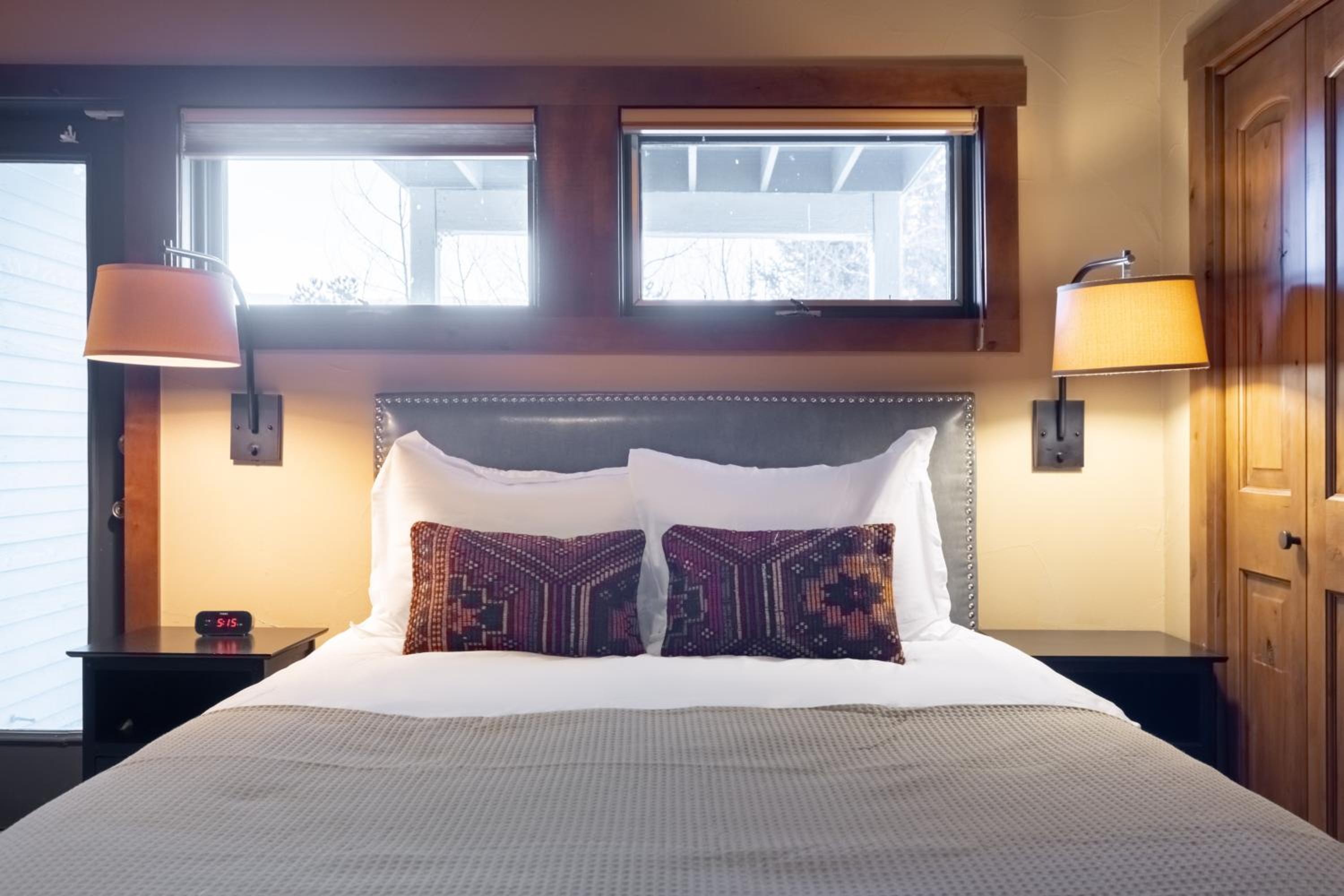 Frontier by AvantStay Incredible Mtn Views Hot Tub Gorgeous Breckenridge Home Close to Slopes