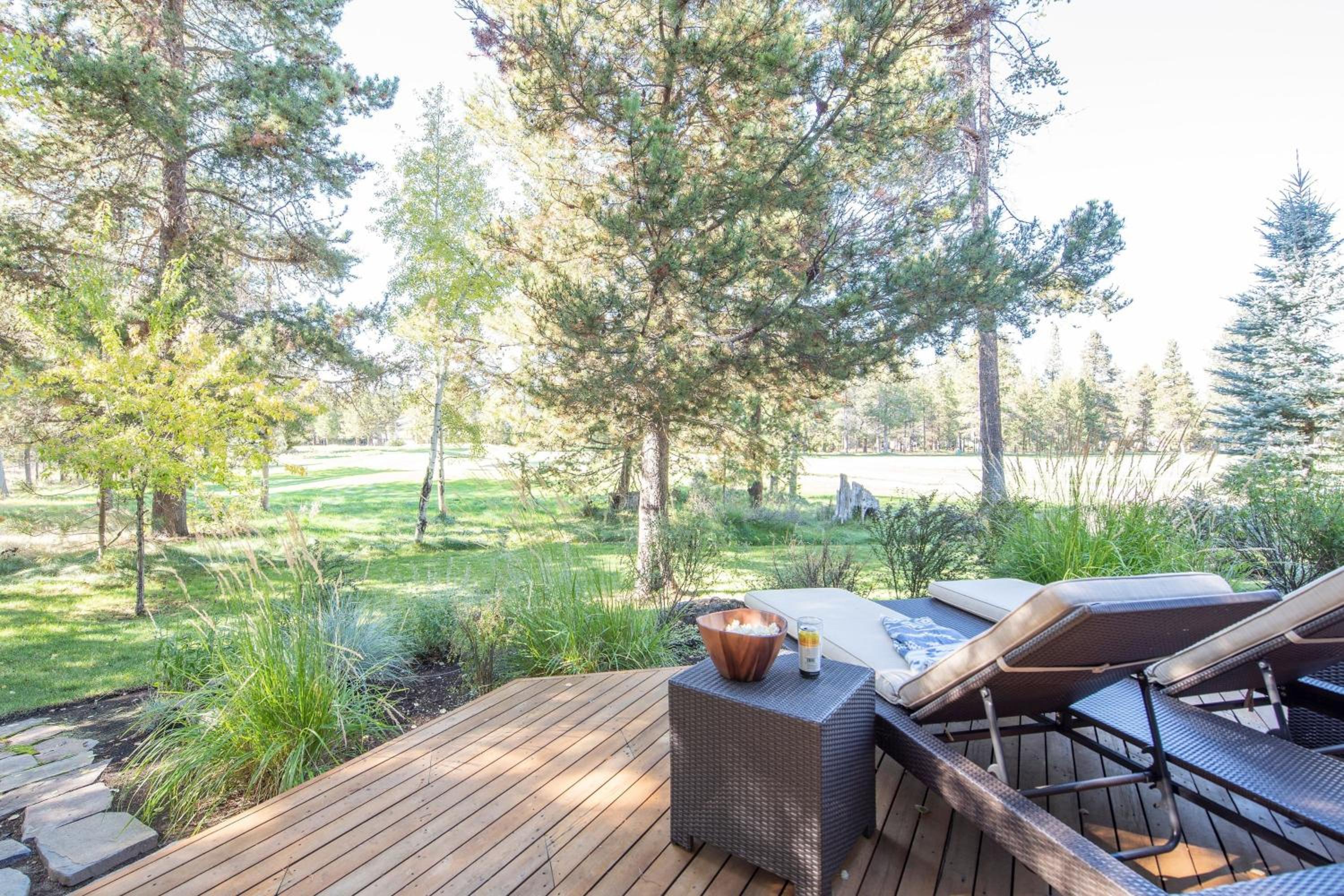 Sunriver by AvantStay Cozy Mountain Home w Indoor Pool and Hot Tub