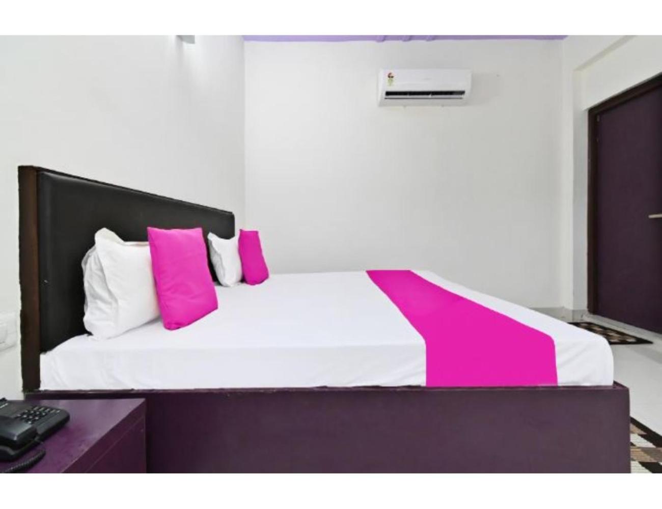 Hotel Raj Inn, Agra