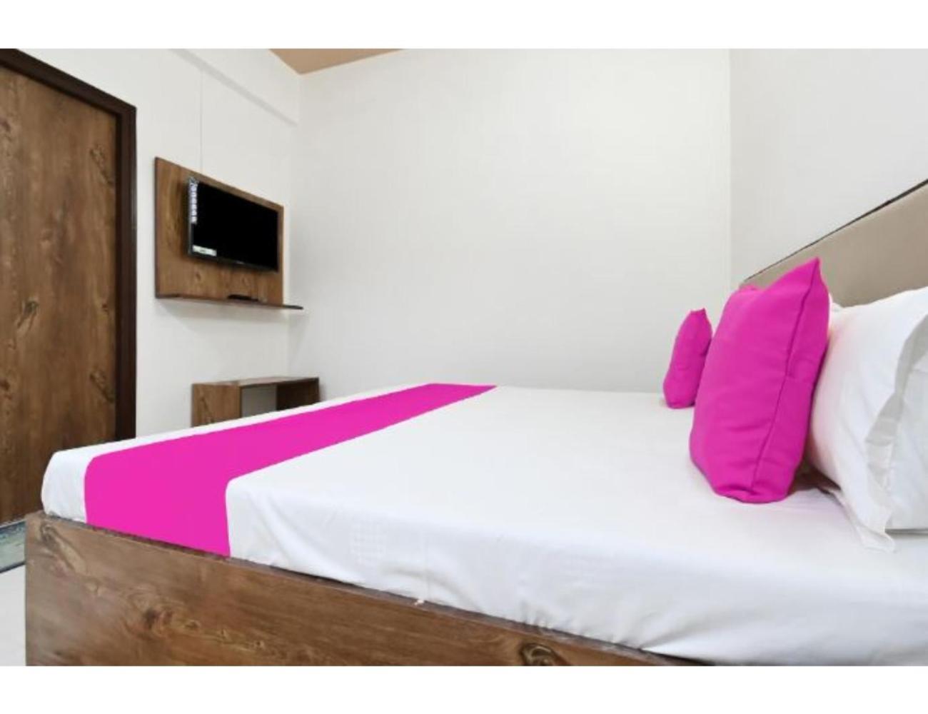 Hotel Raj Inn, Agra