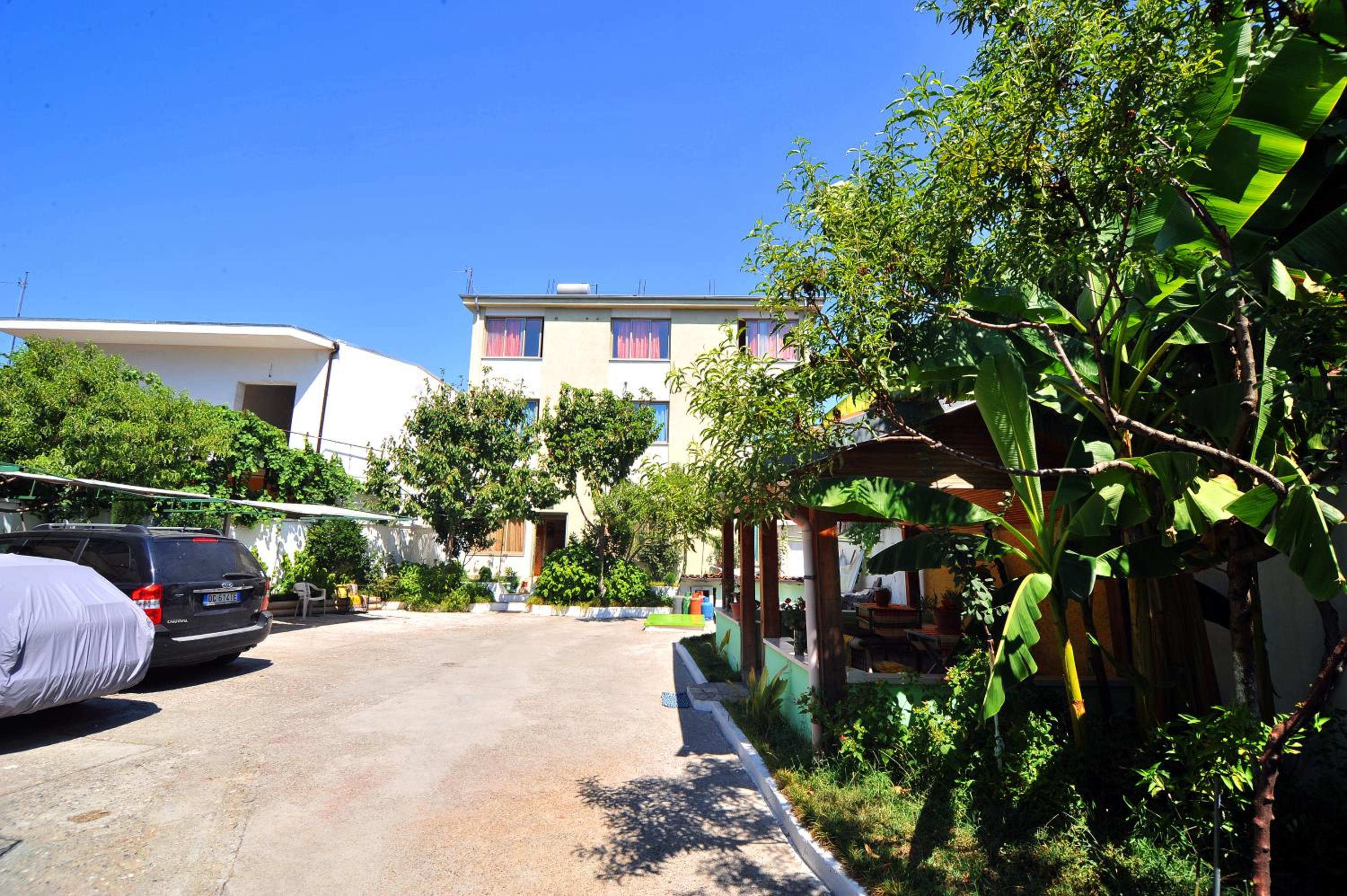 Pemaj Hostel