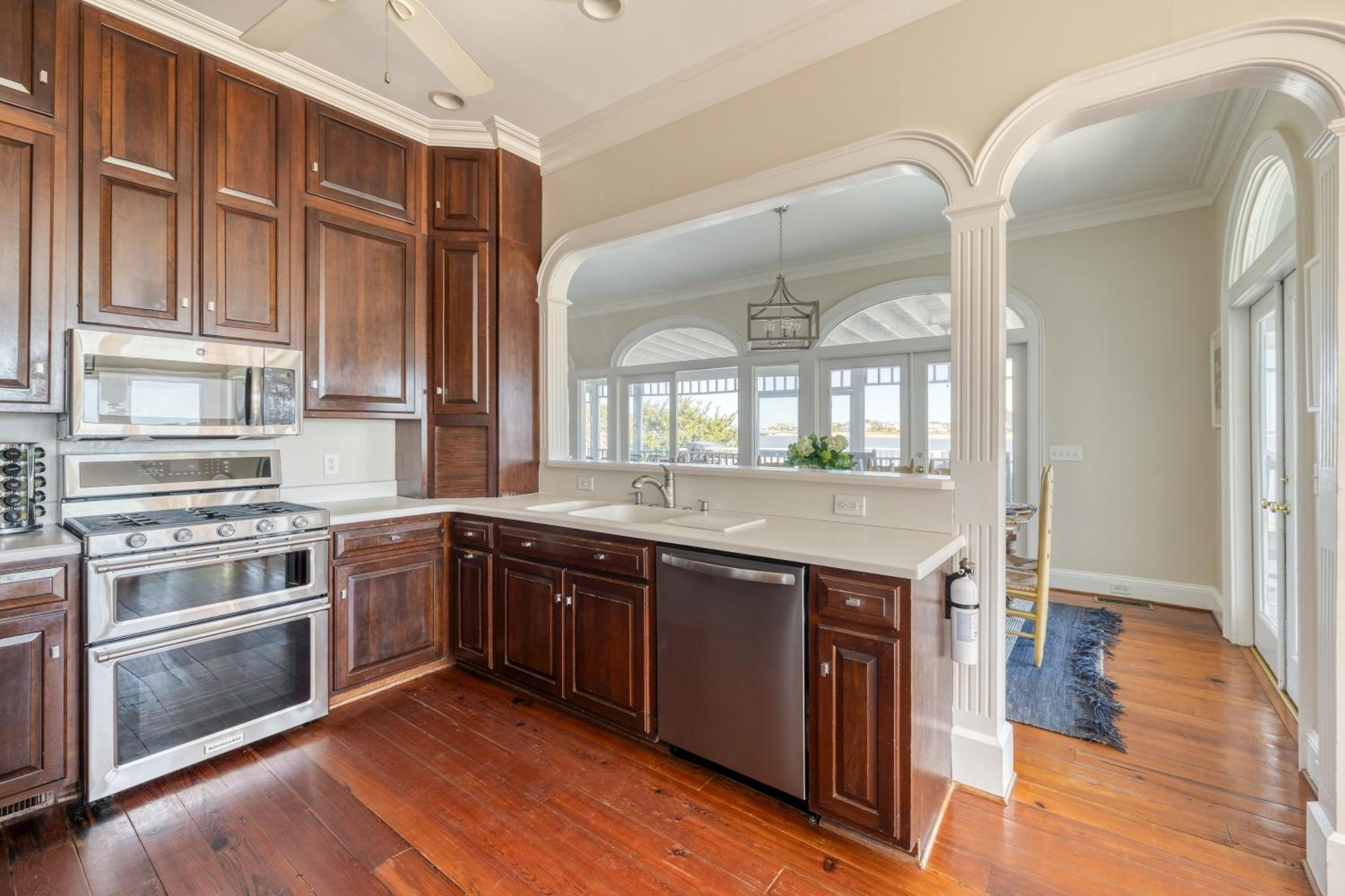 Haven by AvantStay Luxury Beachfront Home w Pool Gorgeous Patios