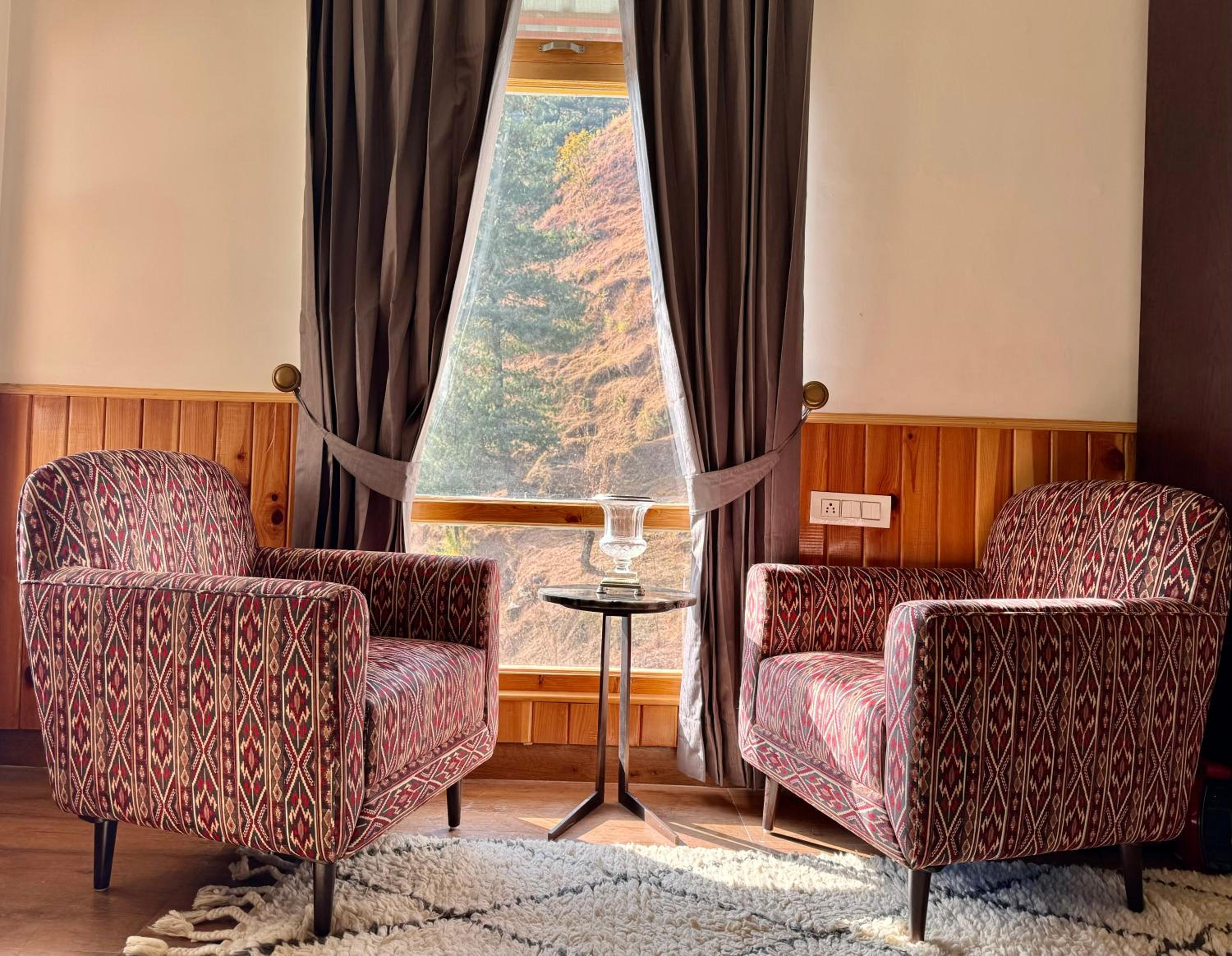 4BHK Homestay at Naggar view 4