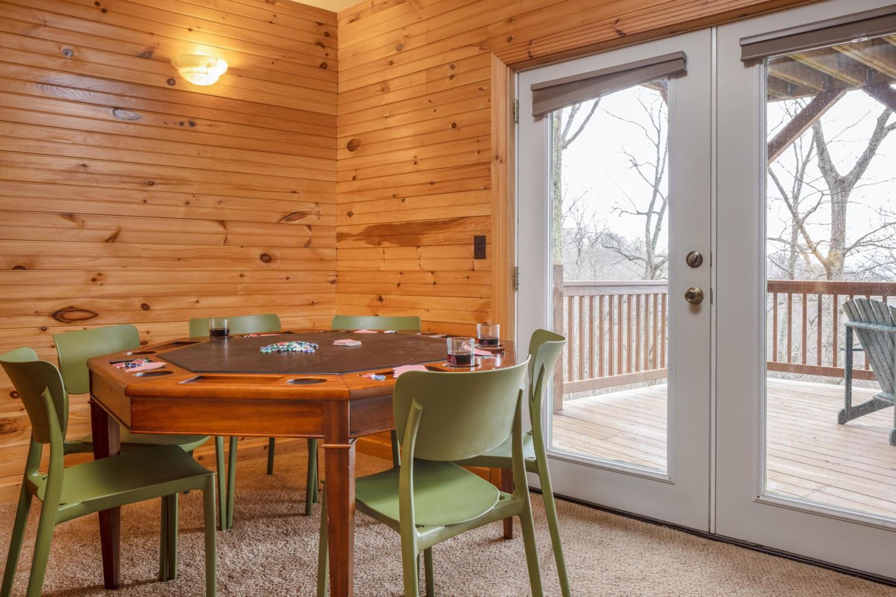 Leyland by AvantStay Cabin Mansion w Views