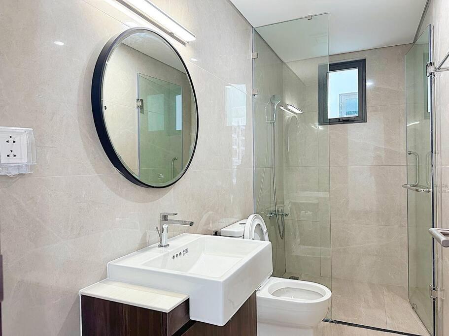 Apt 3BR w/Sea View & Pool Access view 5