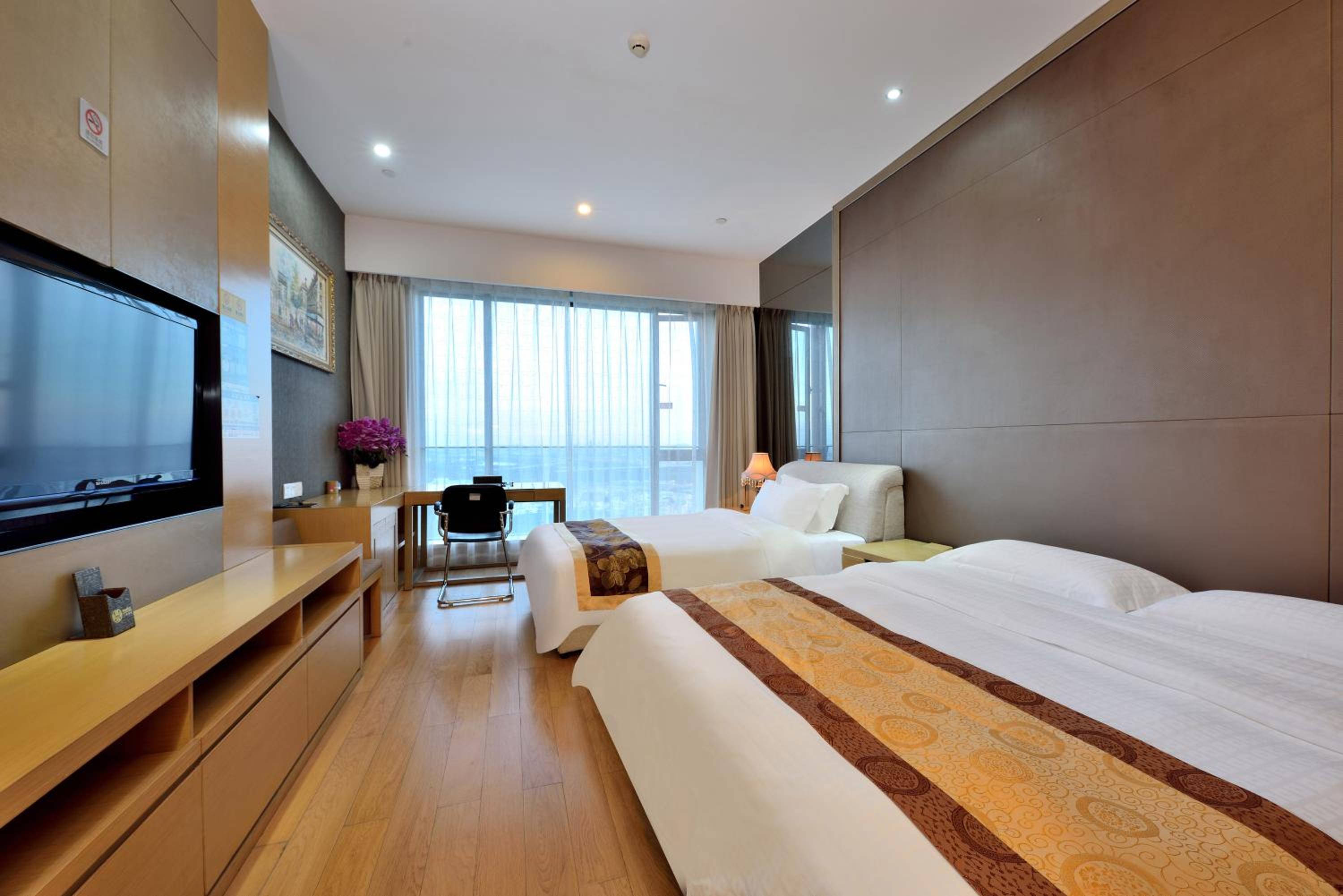 HeeFun Apartment GZ -Poly World Trading Center