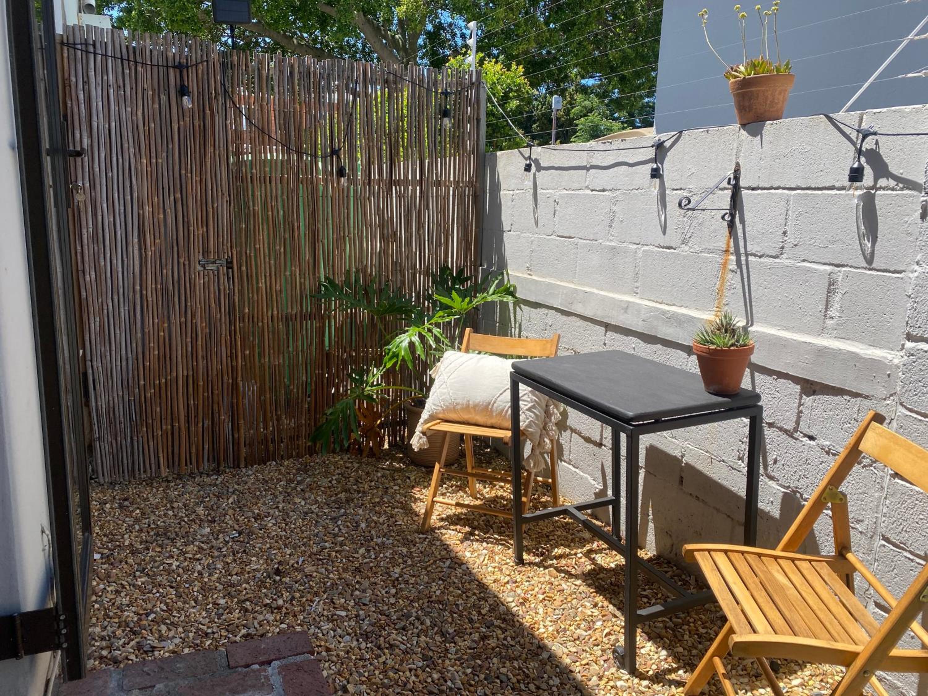 Milner Cottage: Digital Nomad Oasis view 3