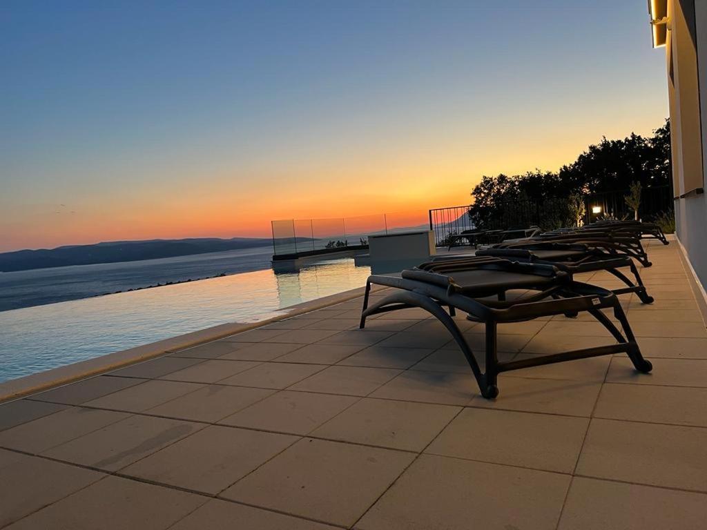 DINORA Exclusive Apartments