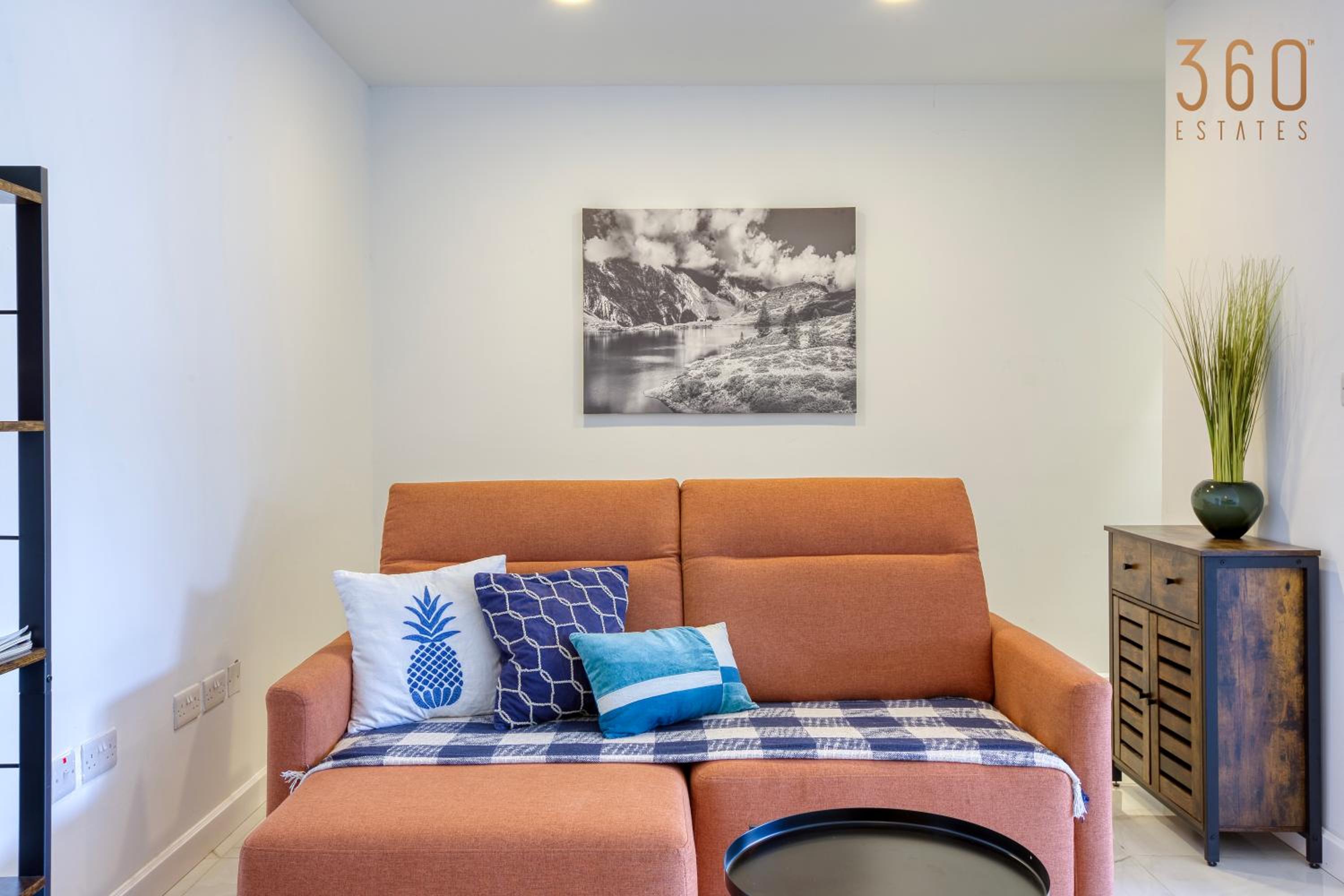 A lovely, central 2BR penthouse with large outdoor by 360 Estates