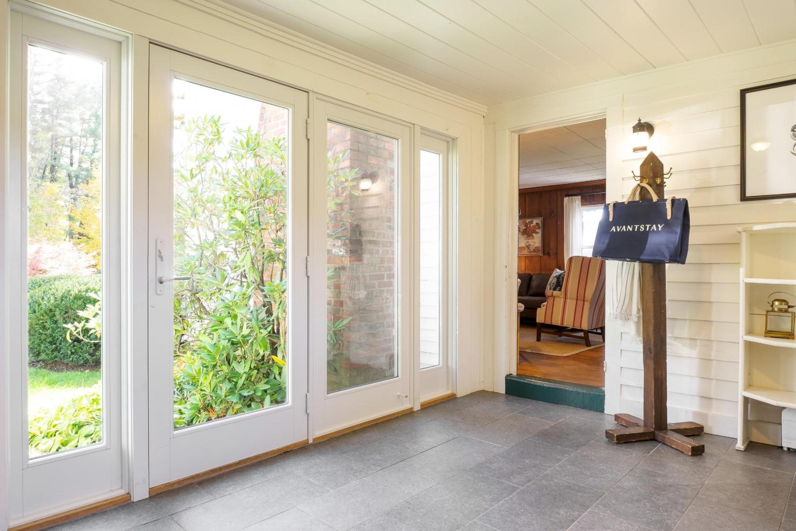 Whitney by AvantStay Private Berkshires Estate