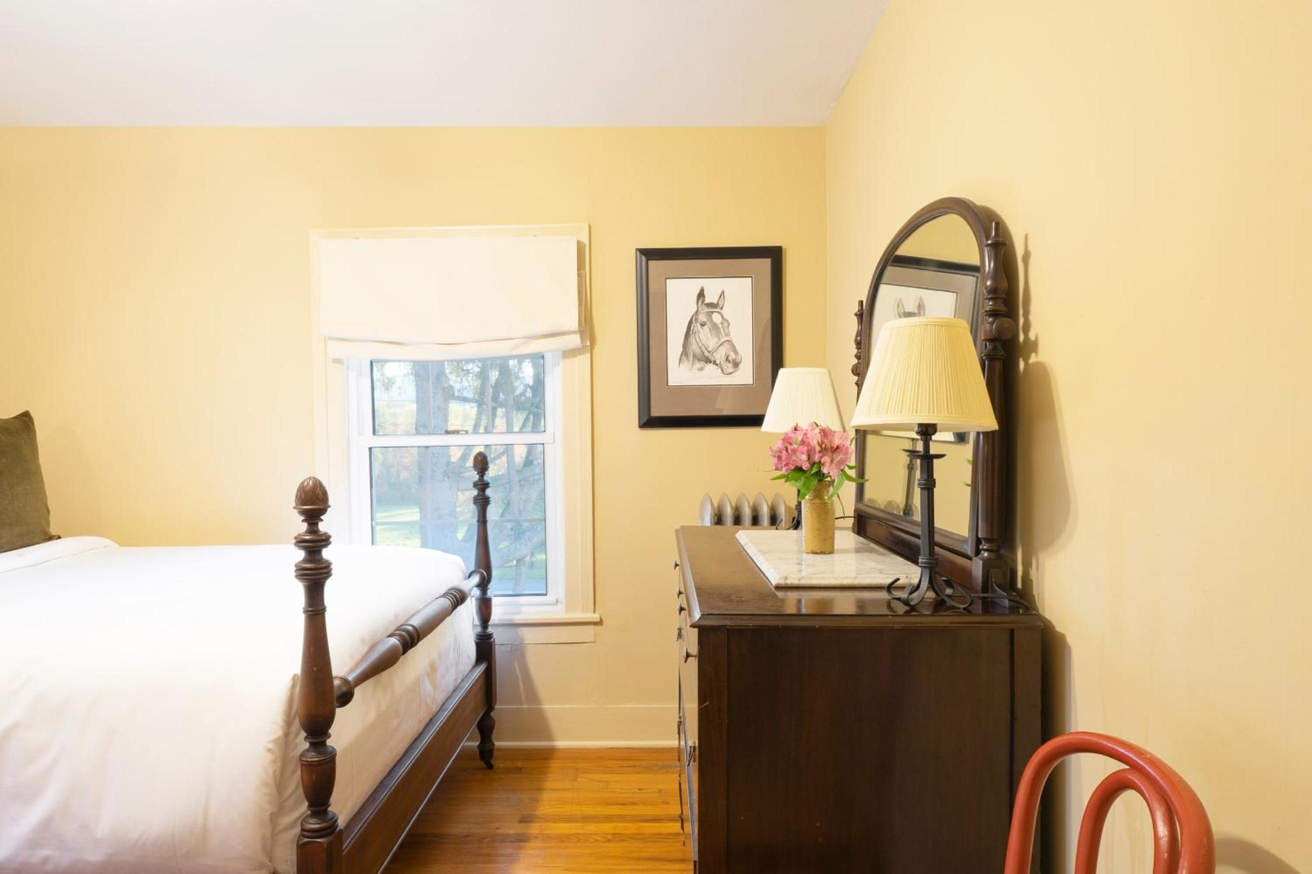 Whitney by AvantStay Private Berkshires Estate